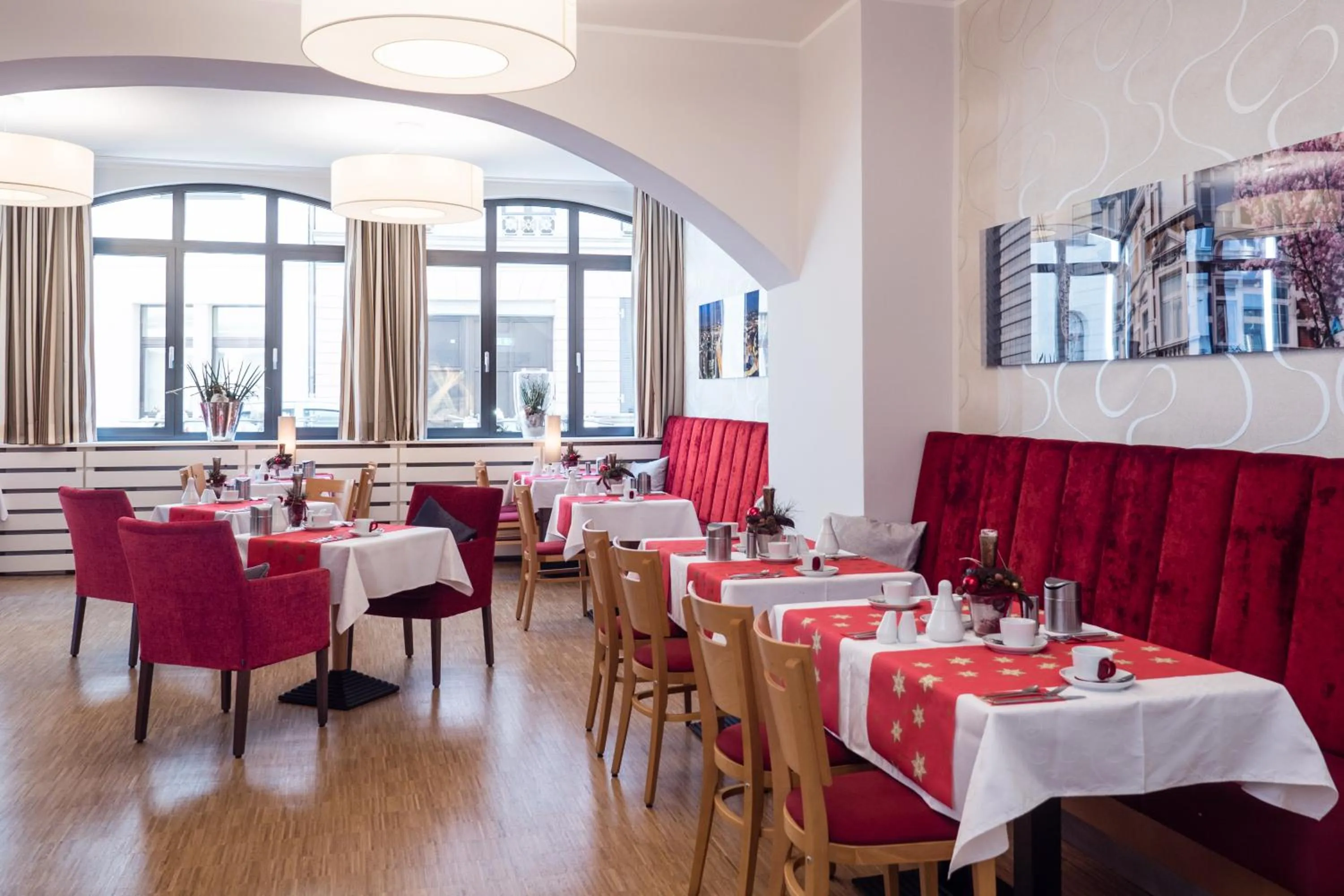 Restaurant/places to eat in Hotel Deutsches Haus