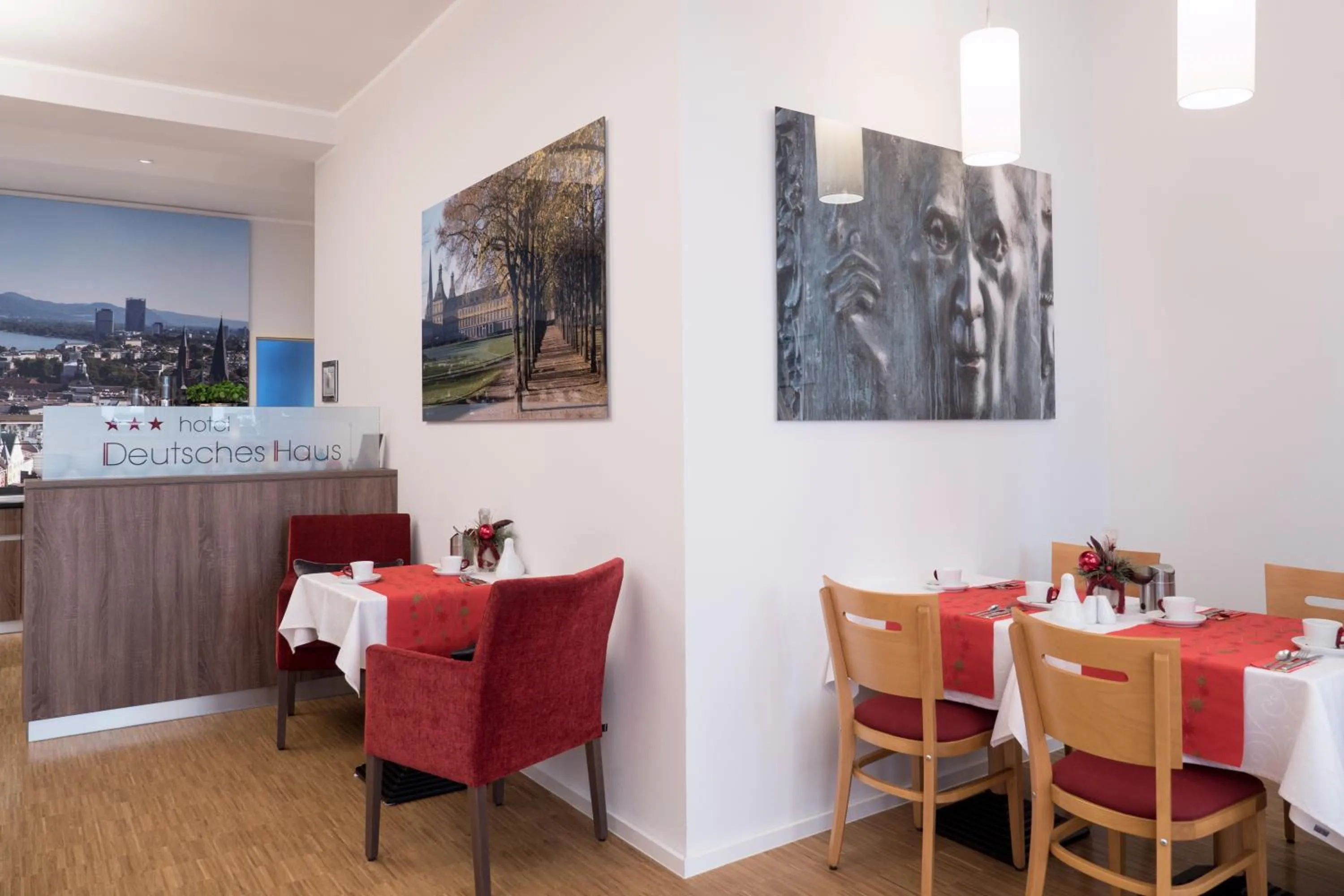 Restaurant/places to eat in Hotel Deutsches Haus