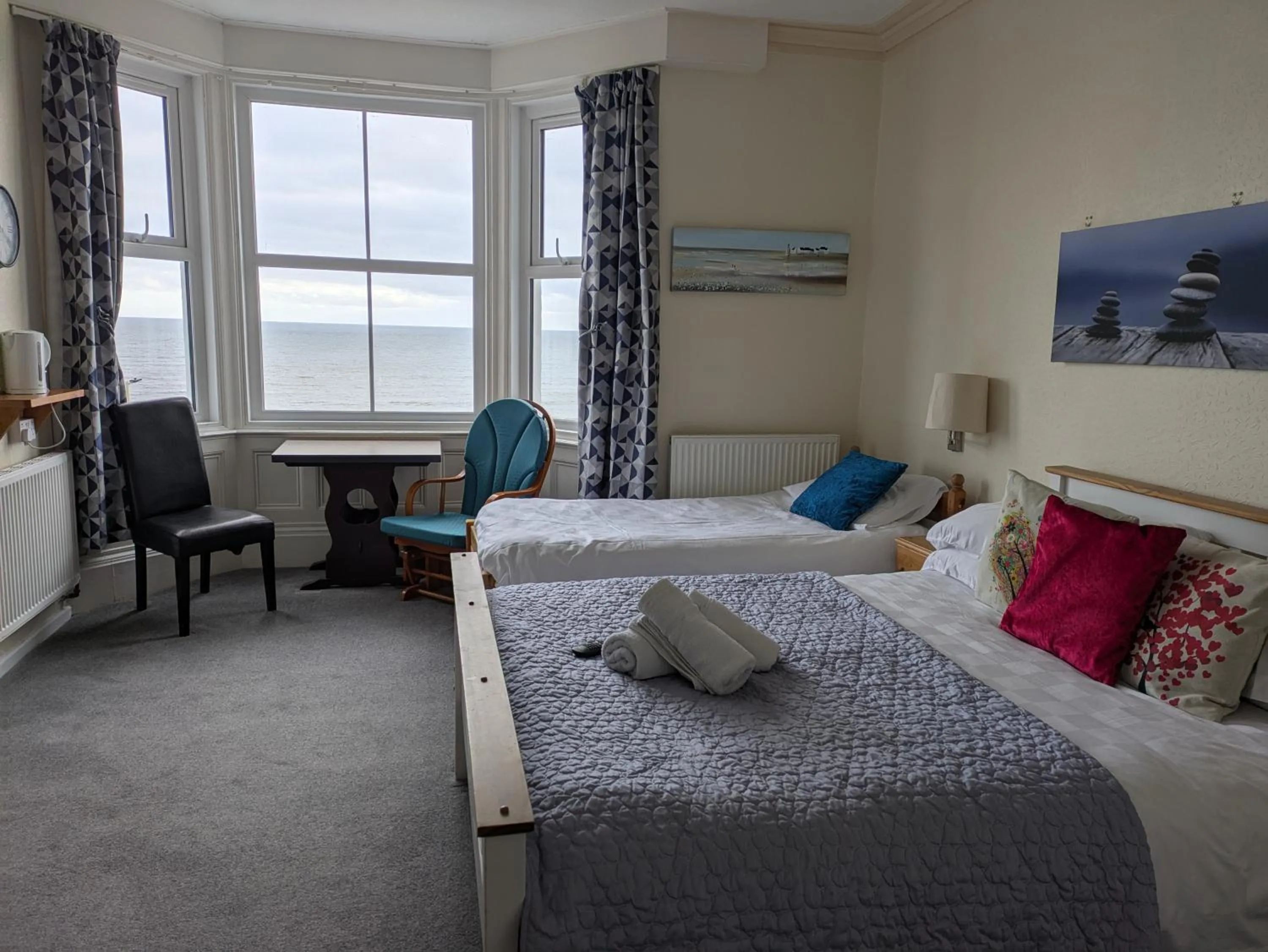 Bed in The Kenton Hotel