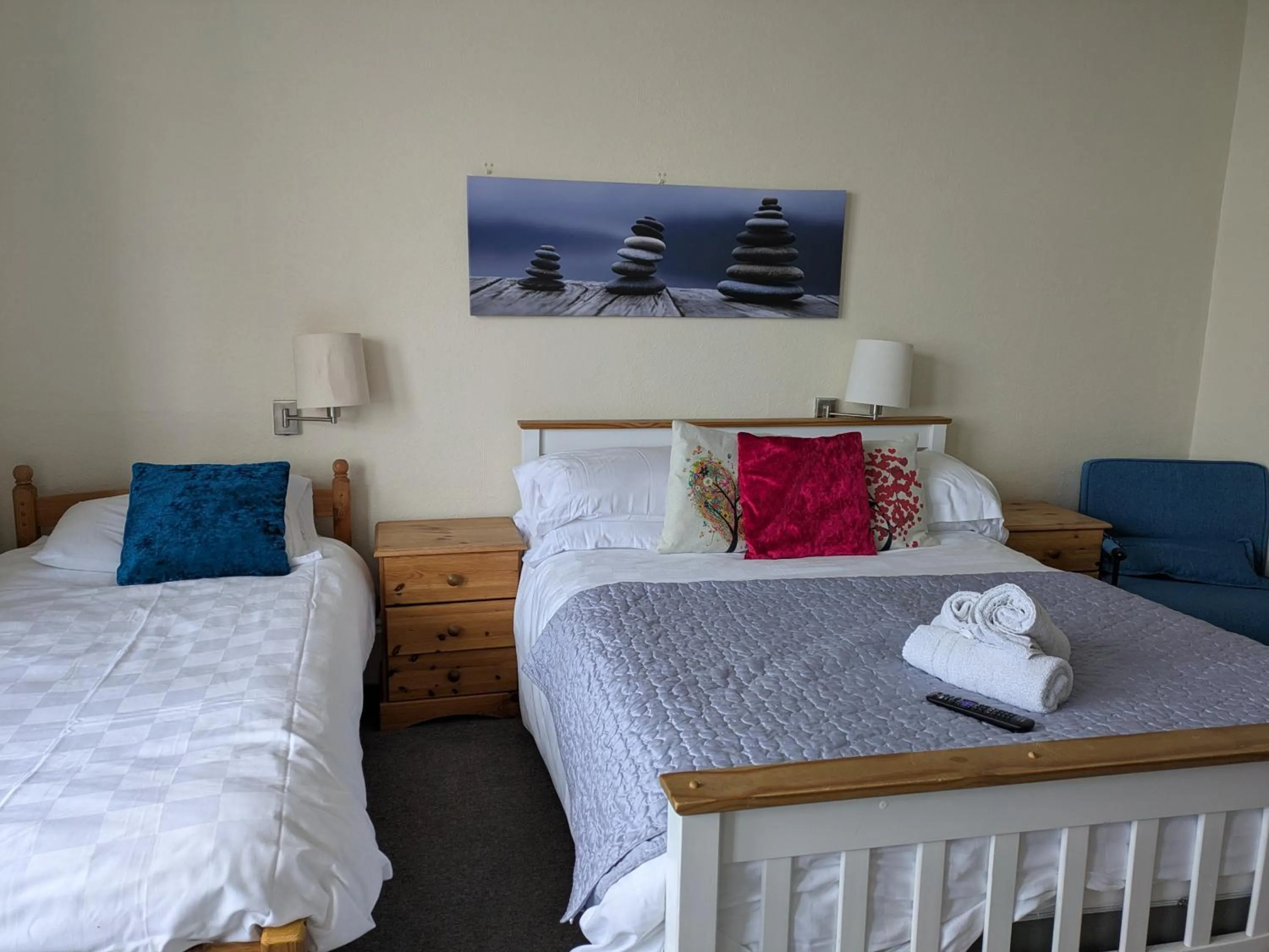 Bed in The Kenton Hotel