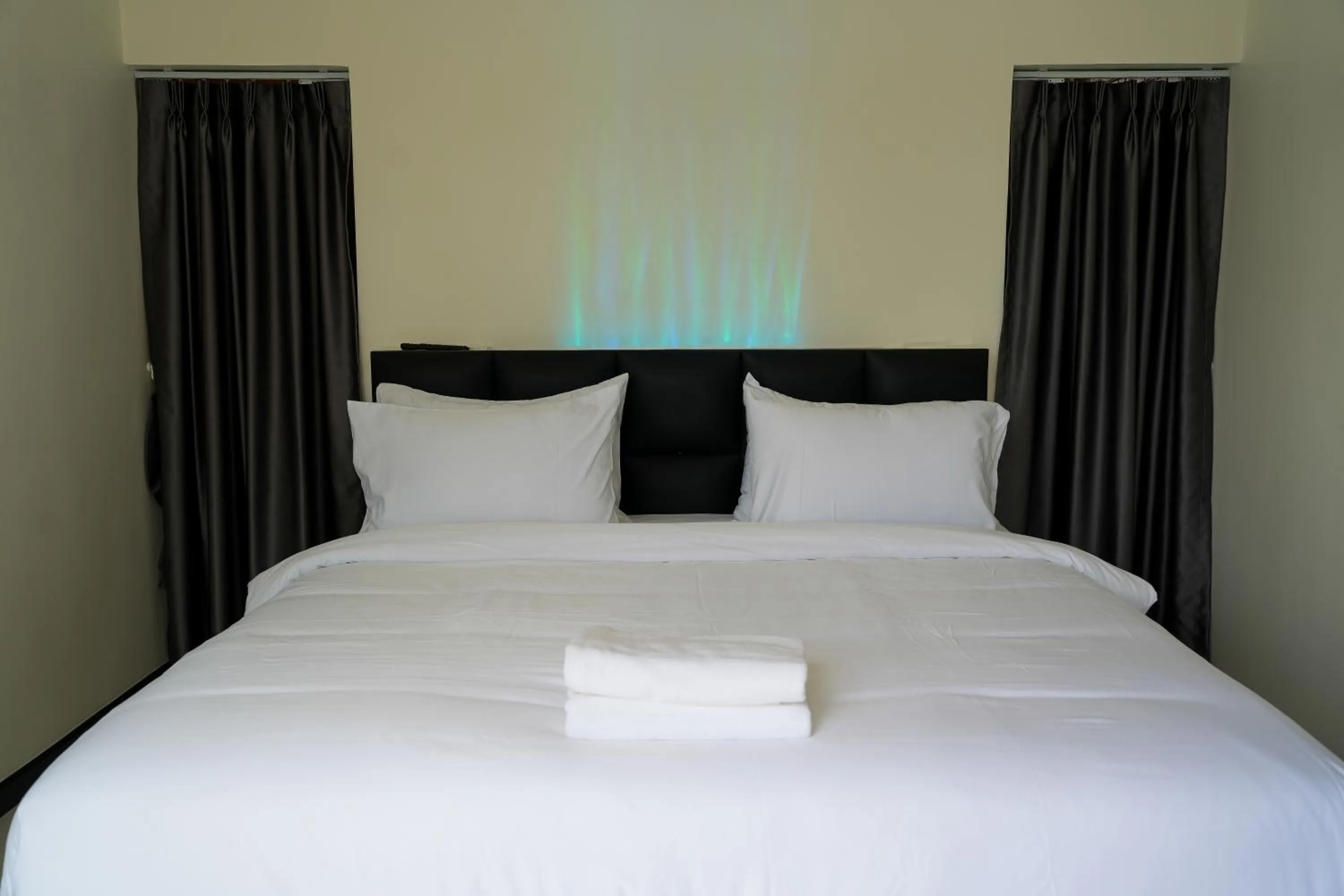 Bed in Skyline Resort