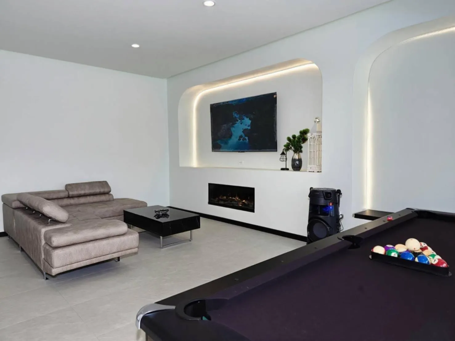 Bed in Skyline Resort