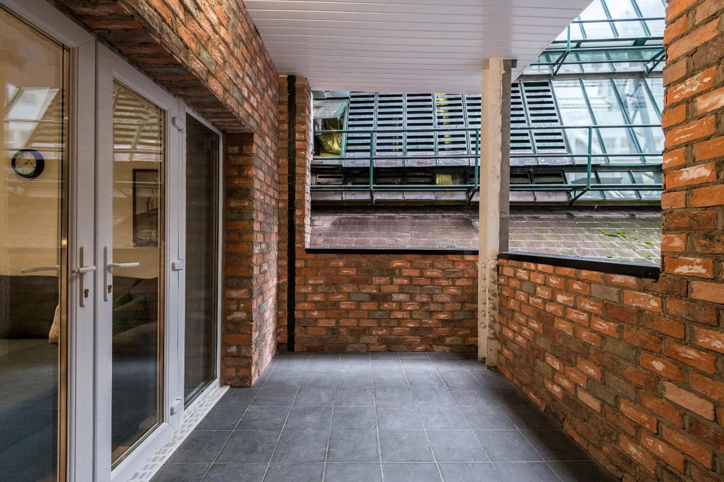 Balcony/Terrace in SGT Peppers Mathew Street Apartments By Happy Days