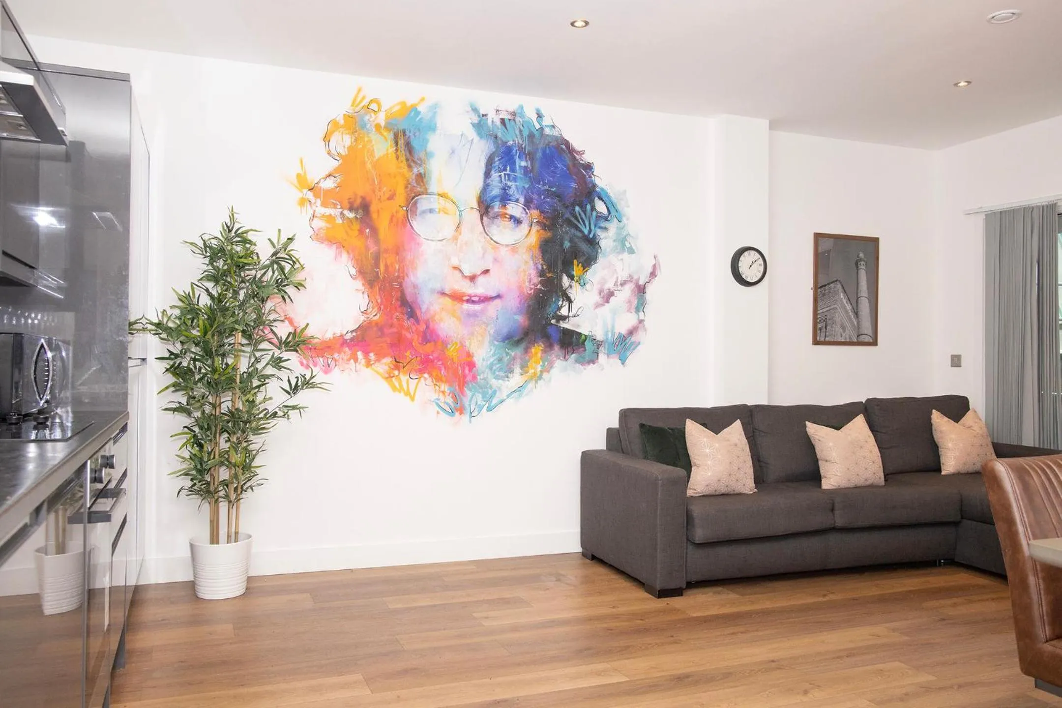 Seating area in SGT Peppers Mathew Street Apartments By Happy Days