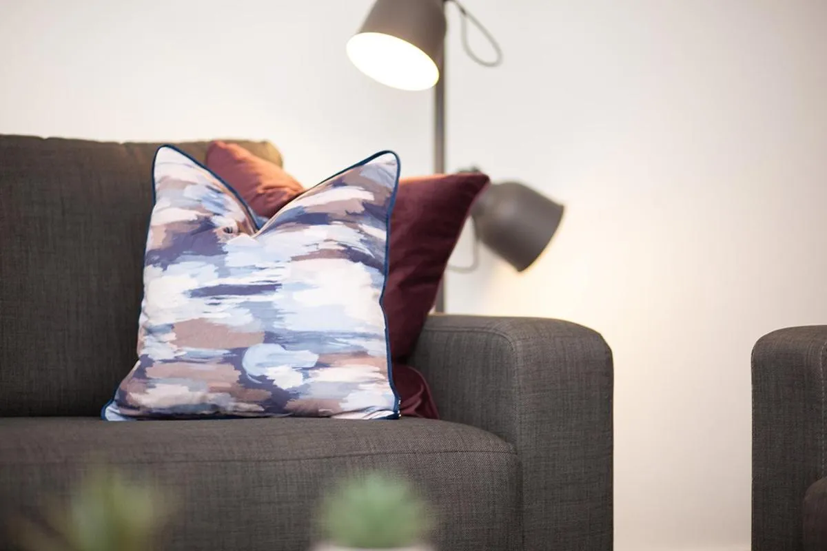 Seating area in SGT Peppers Mathew Street Apartments By Happy Days