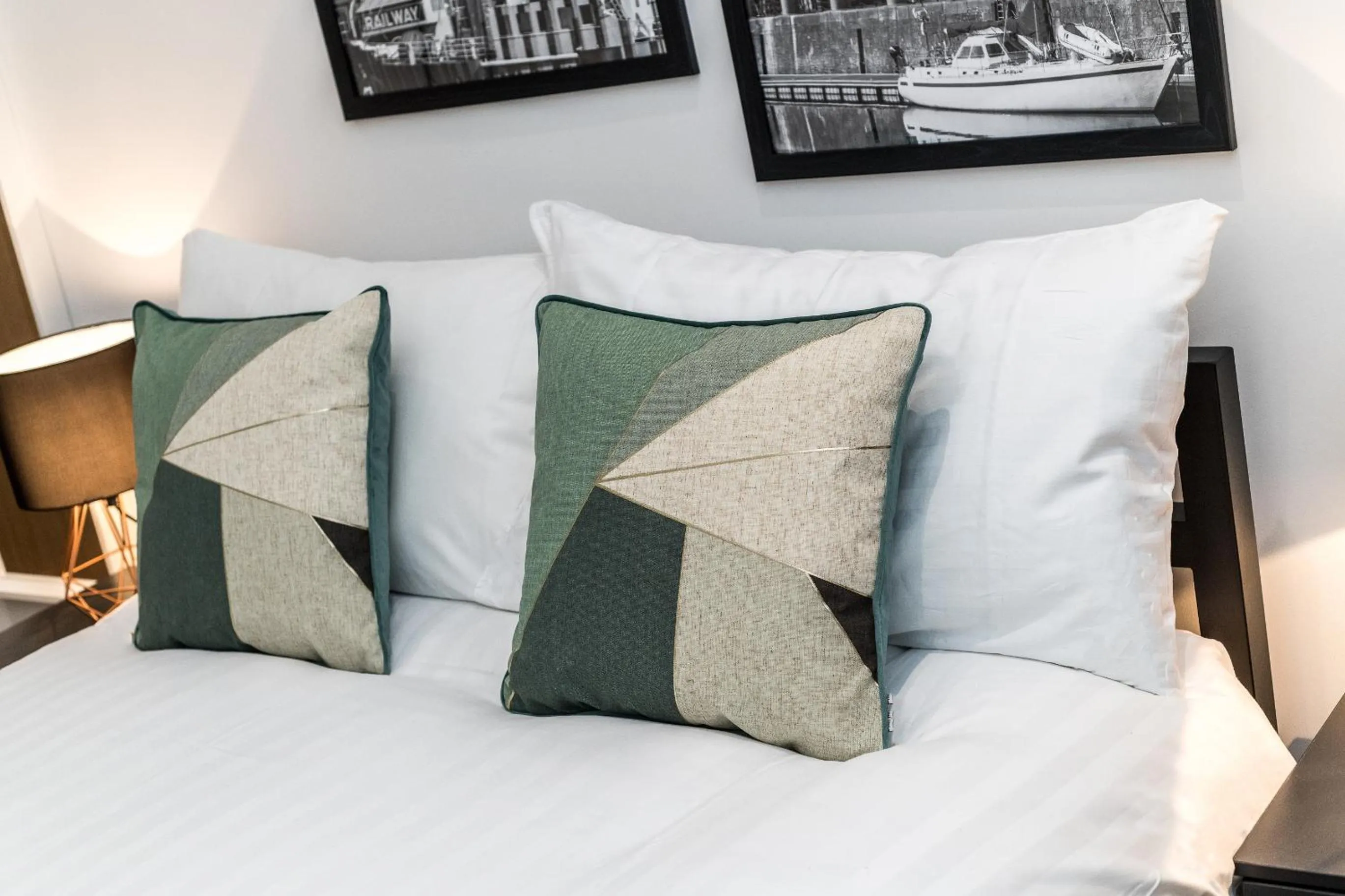 Bed in SGT Peppers Mathew Street Apartments By Happy Days