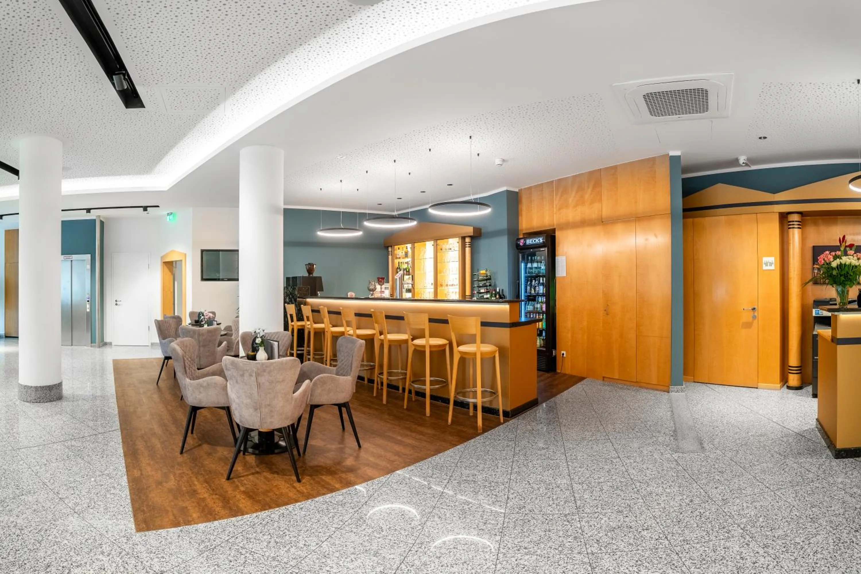 Lobby or reception in AZIMUT Hotel Dresden