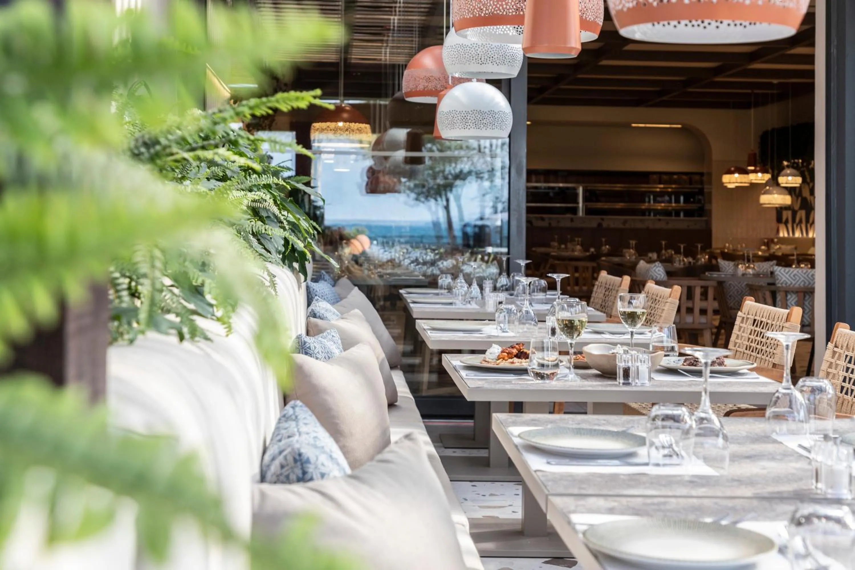 Restaurant/places to eat in Kerkyra Blue Hotel & Spa by Louis Hotels