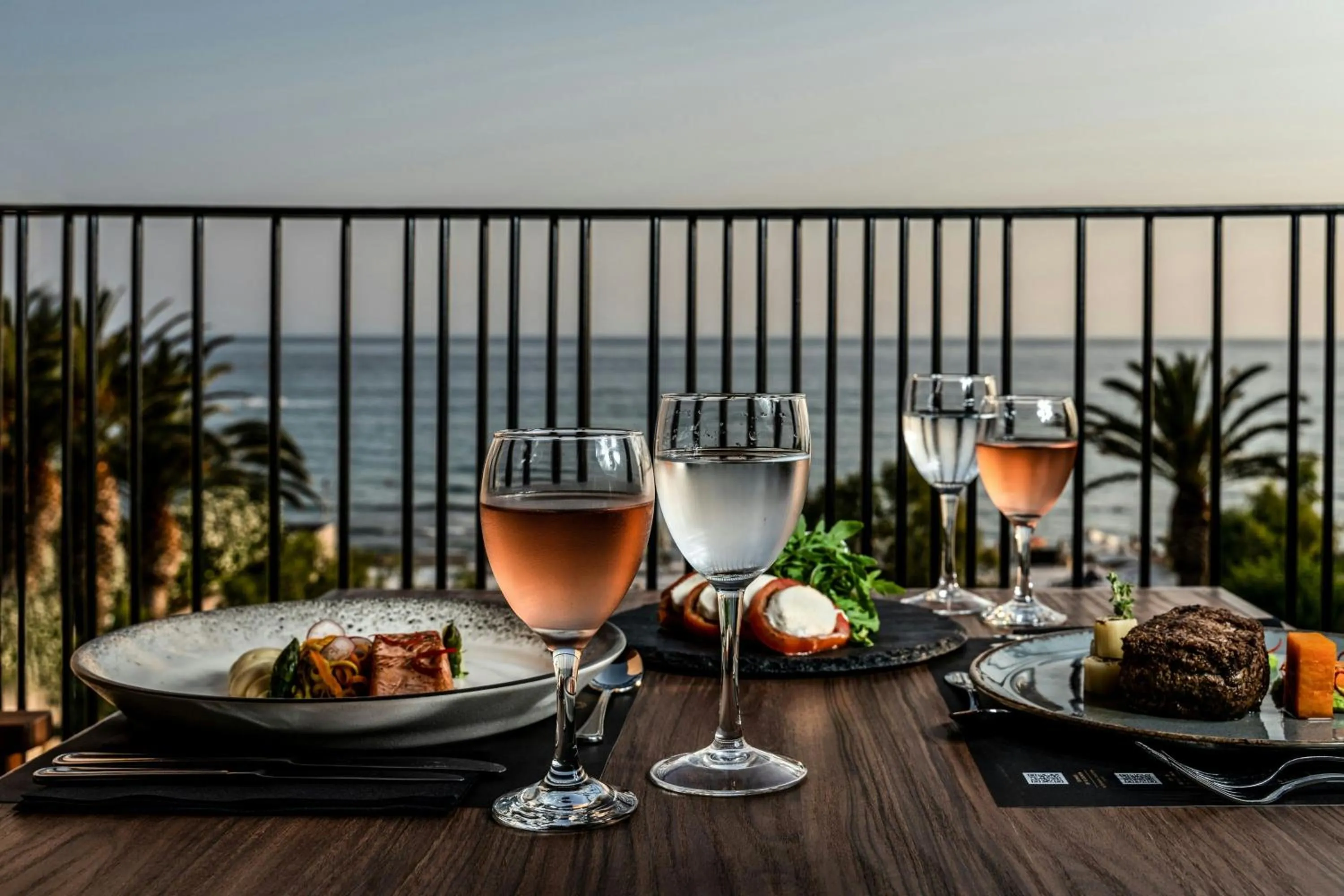 Restaurant/places to eat in Domes of Corfu, Autograph Collection