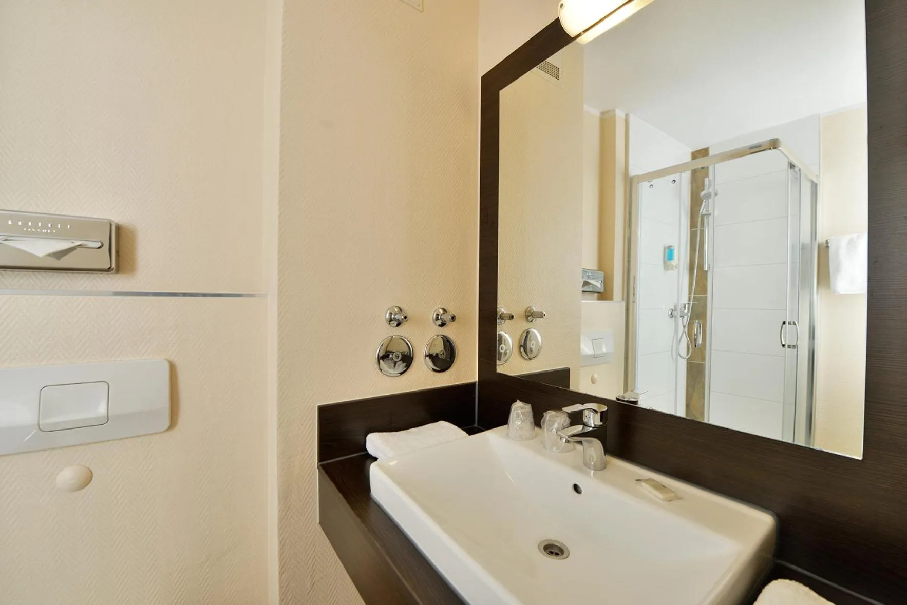 Bathroom in INVITE Hotel Nürnberg City