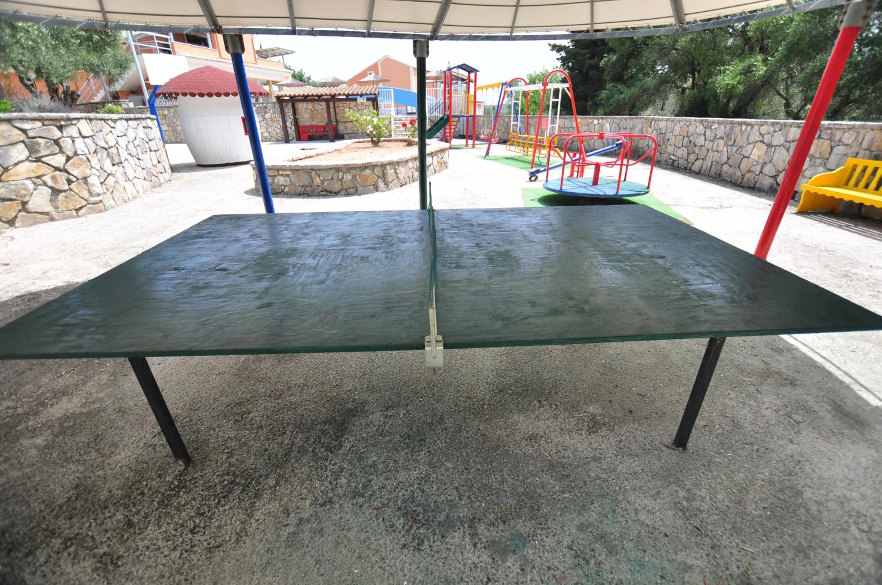 Table tennis in Michelangelo Resort