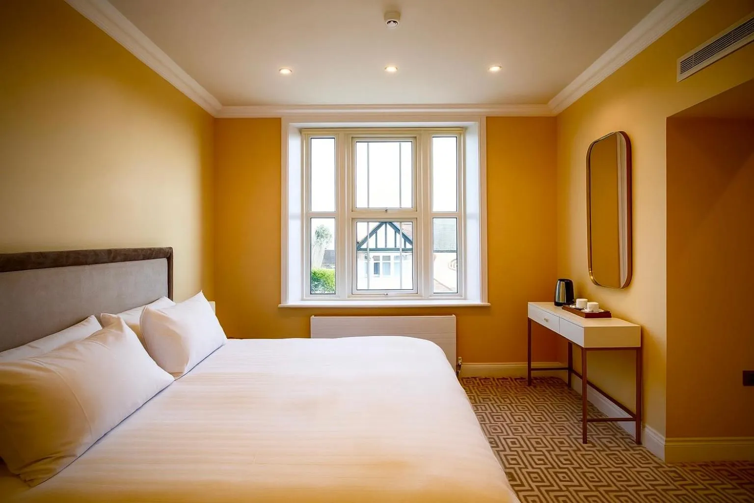 Bed in The Hadley Hotel