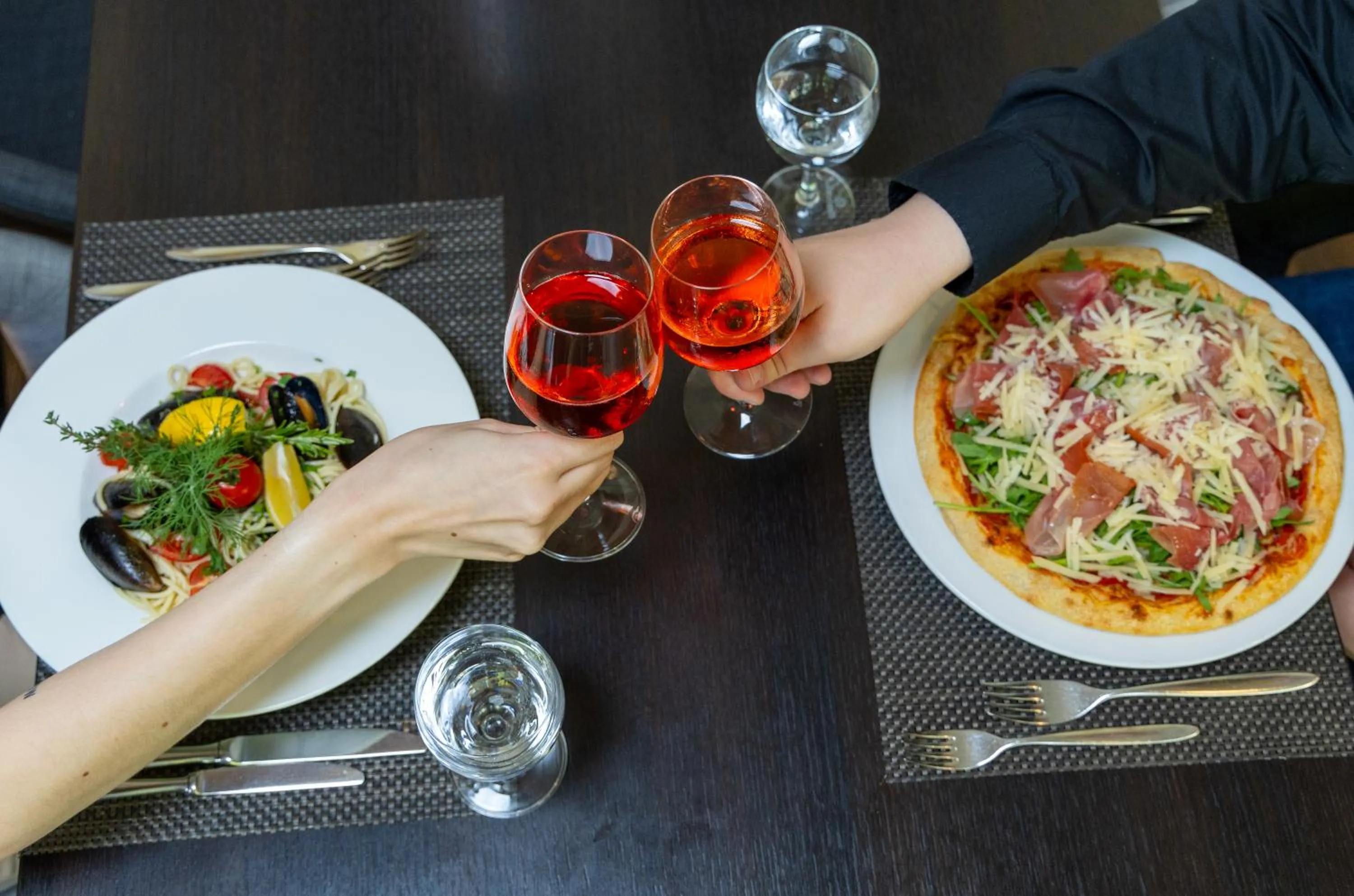 Food and drinks in Ostseehotel Villen im Park - ein Rovell Hotel