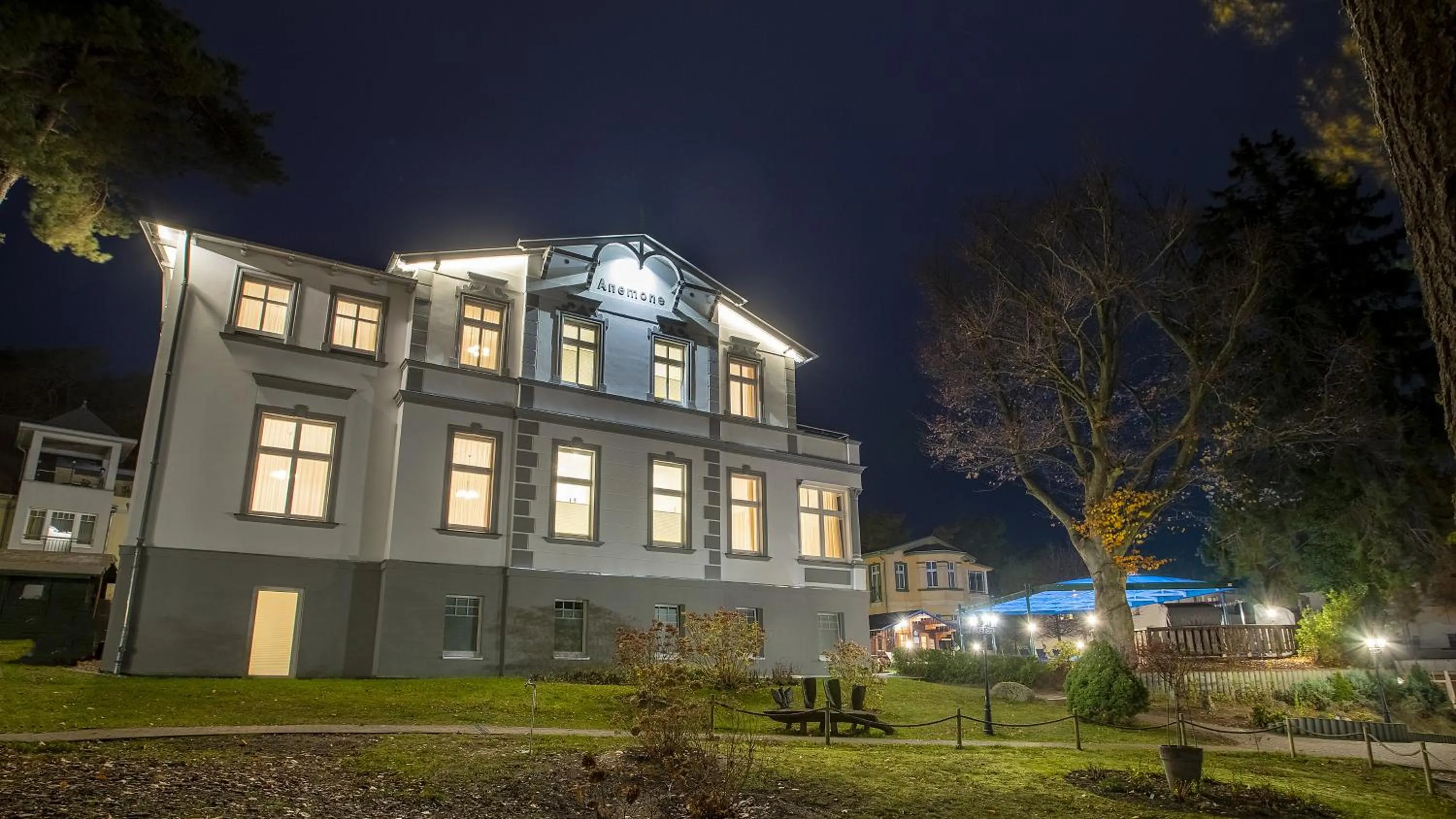 Property building in Ostseehotel Villen im Park - ein Rovell Hotel