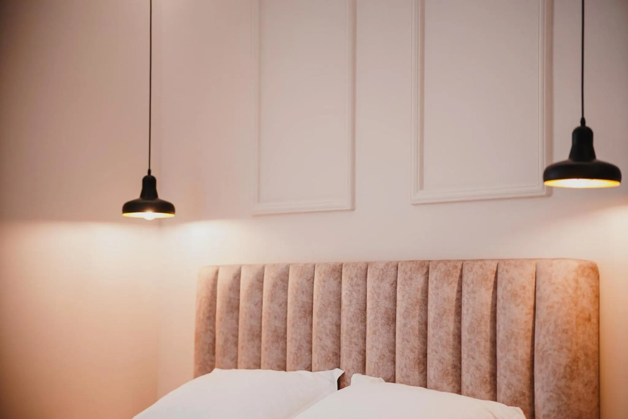 Bed in Himara 28 Hotel