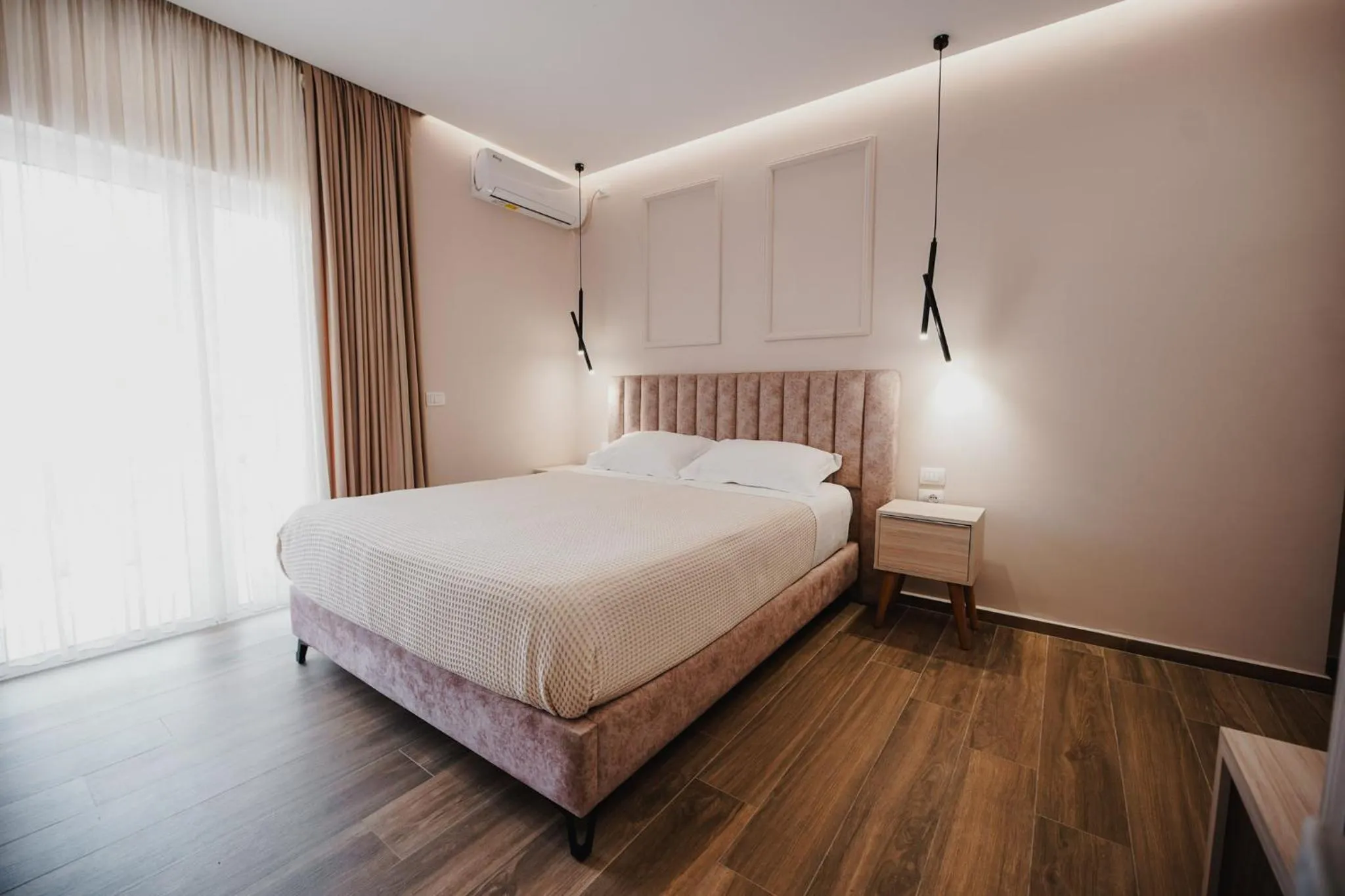 Bed in Himara 28 Hotel