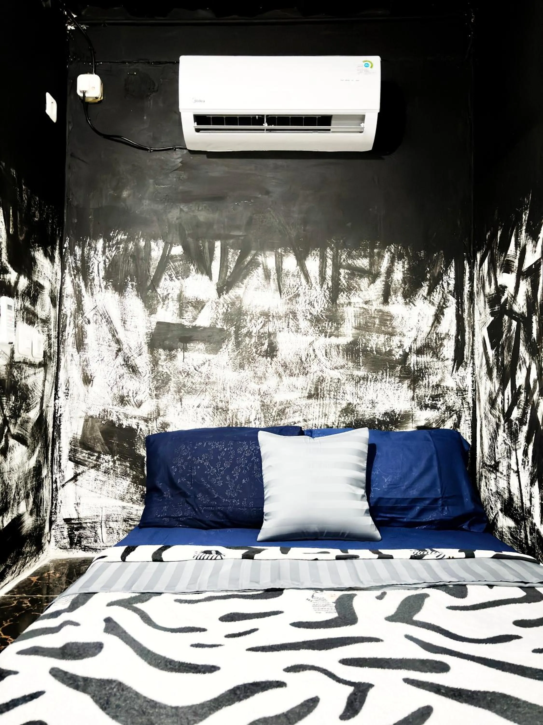 Bedroom in Kost Harian Semarang Murah