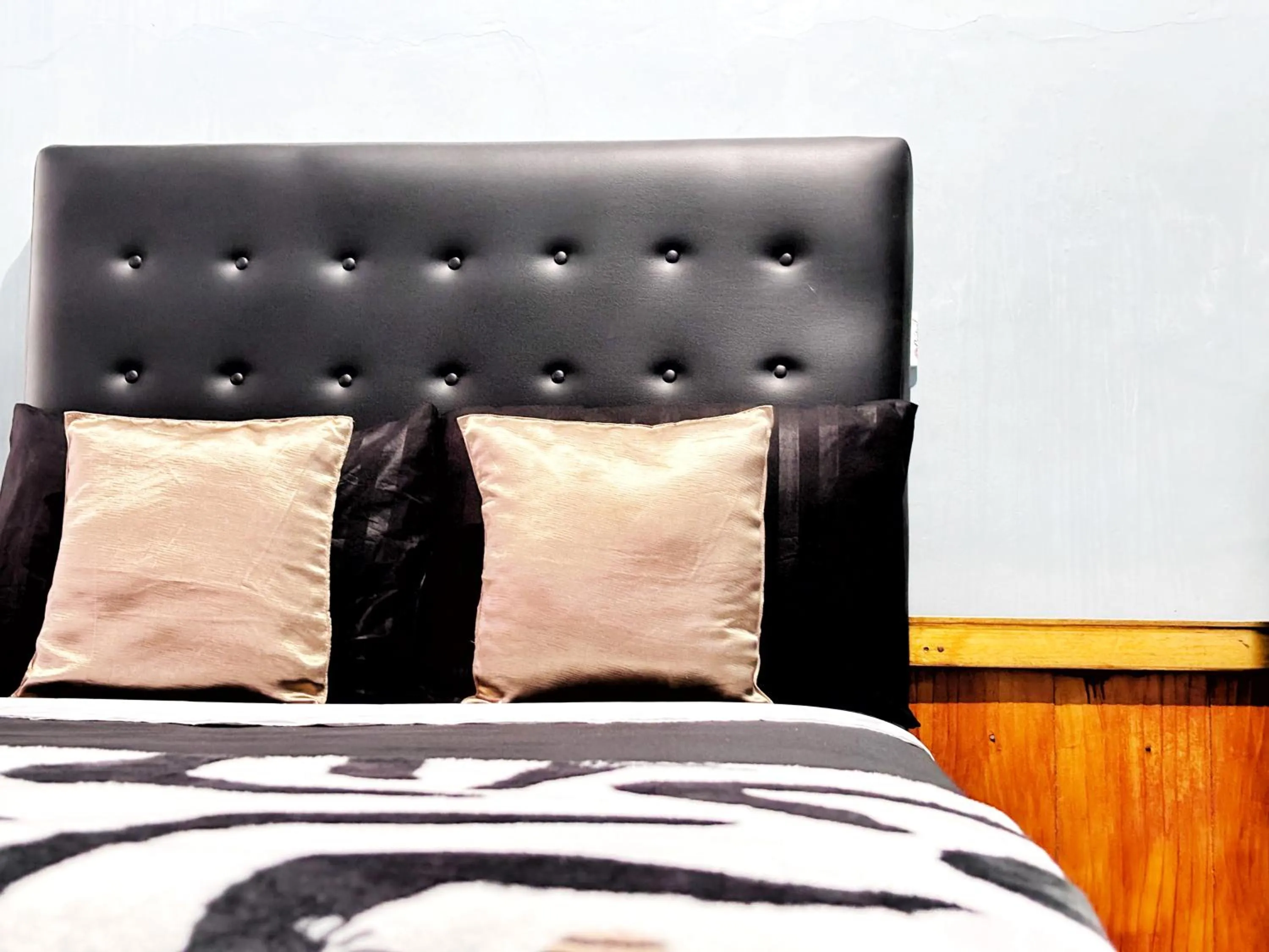 Bed in Kost Harian Semarang Murah