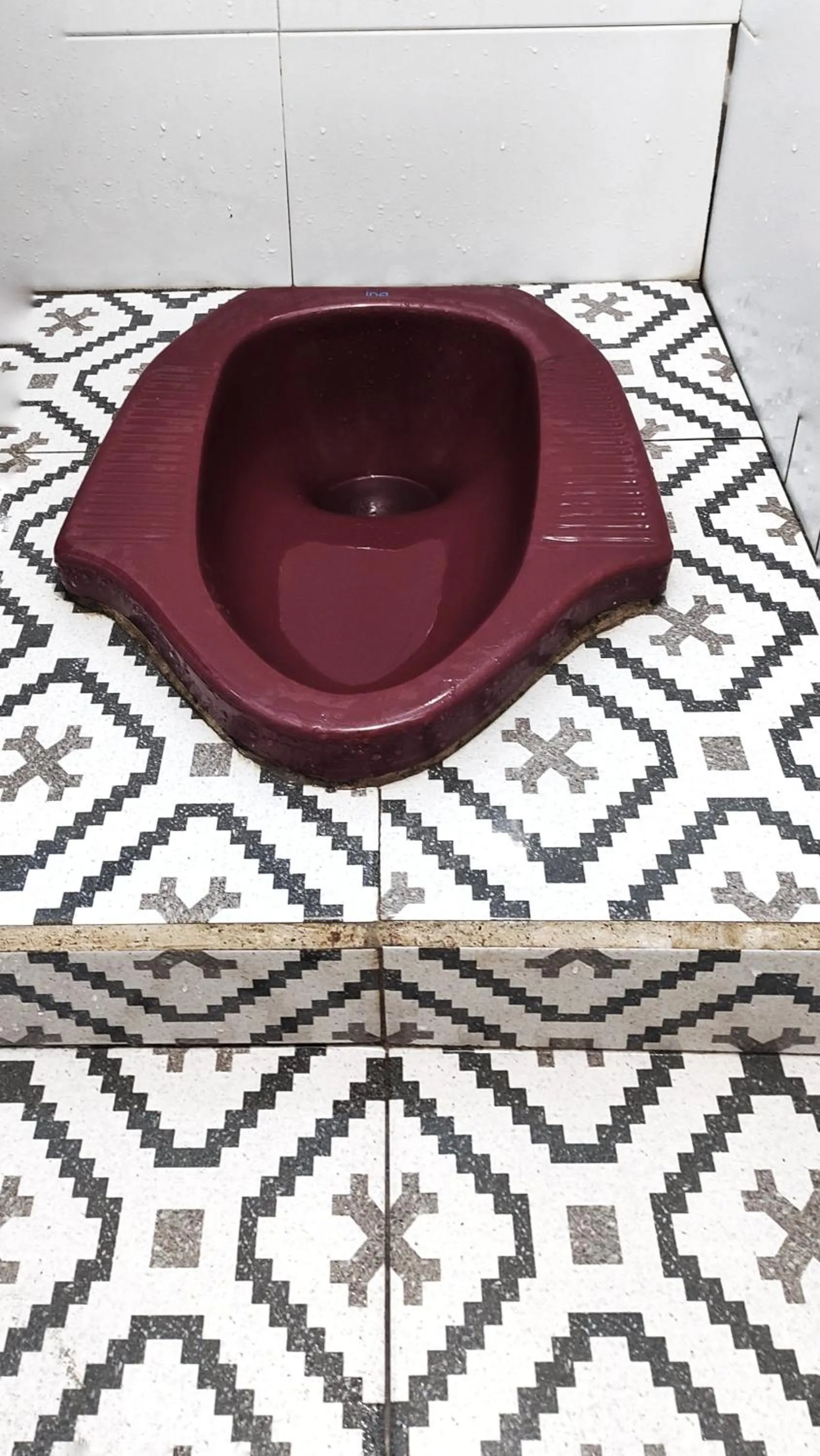 Bathroom in Kost Harian Semarang Murah