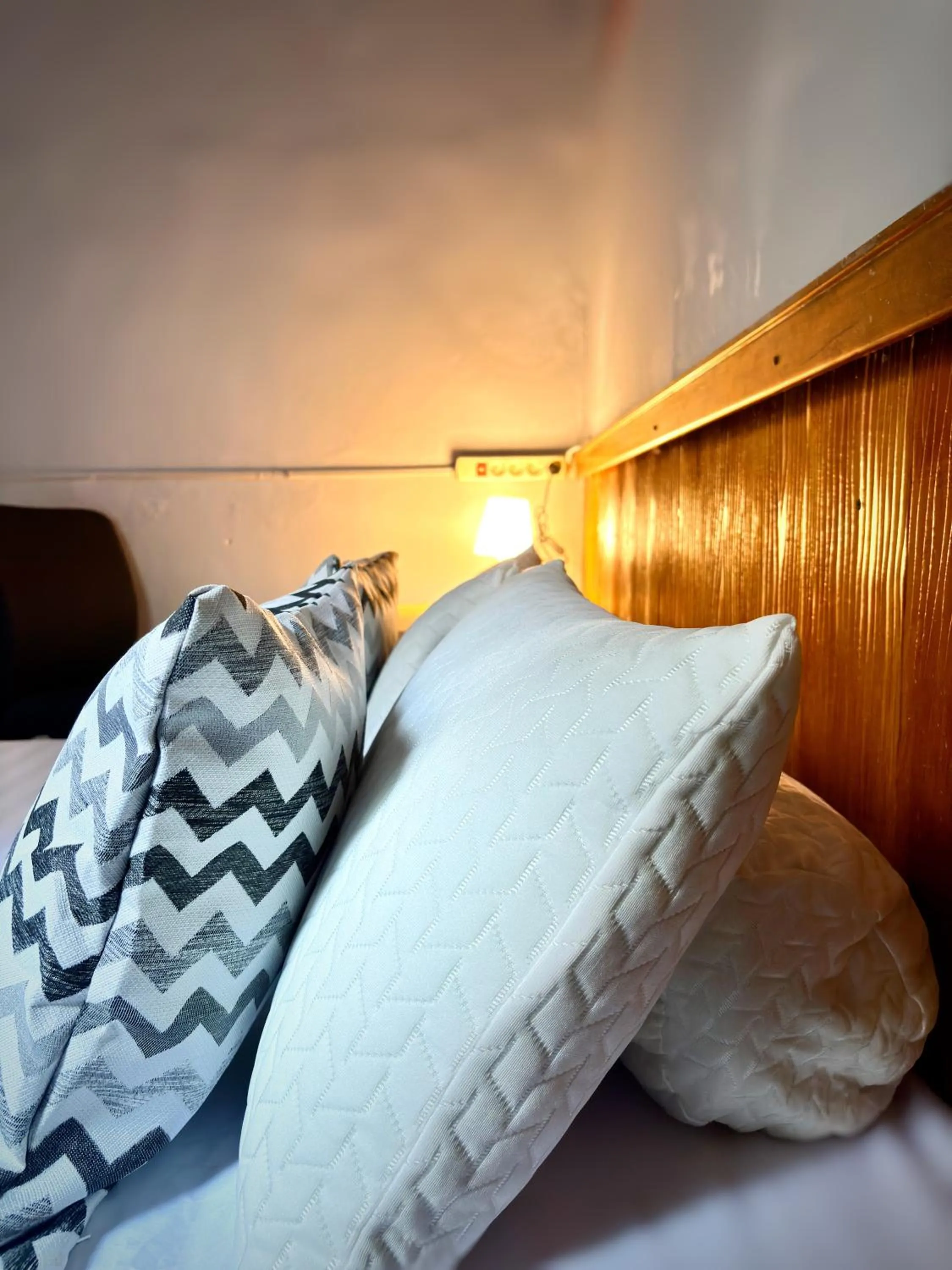 Bed in Kost Harian Semarang Murah