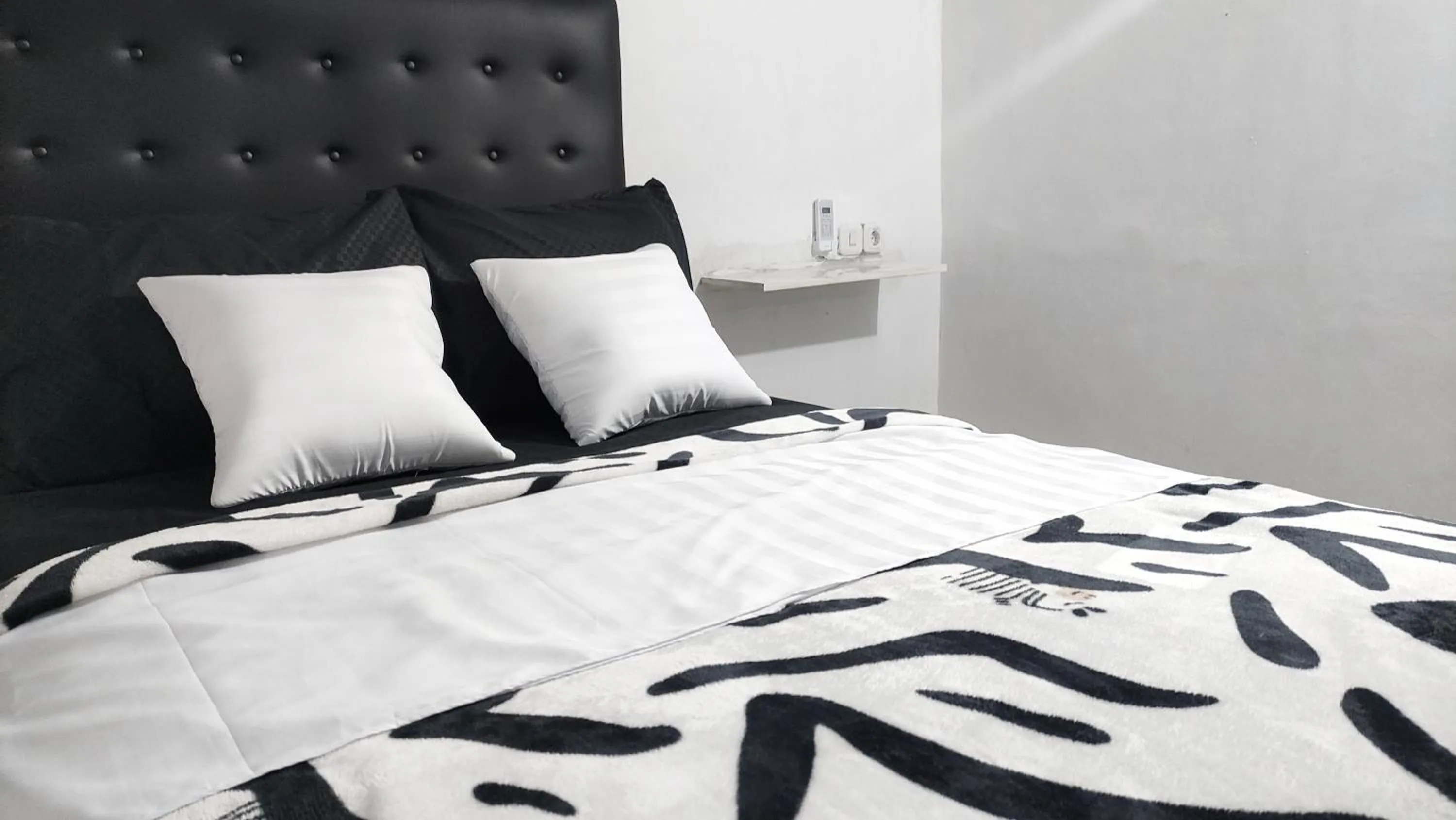 Bedroom, Bed in Kost Harian Semarang Murah