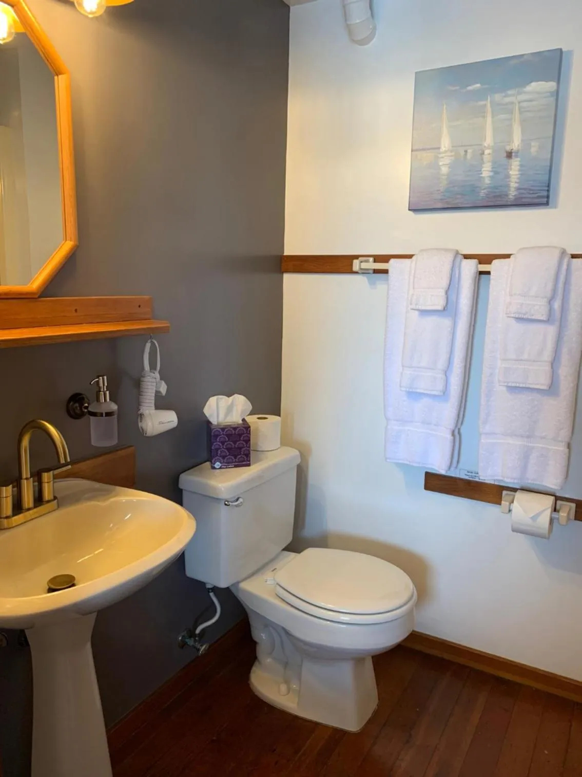 Bathroom in The Newport Belle