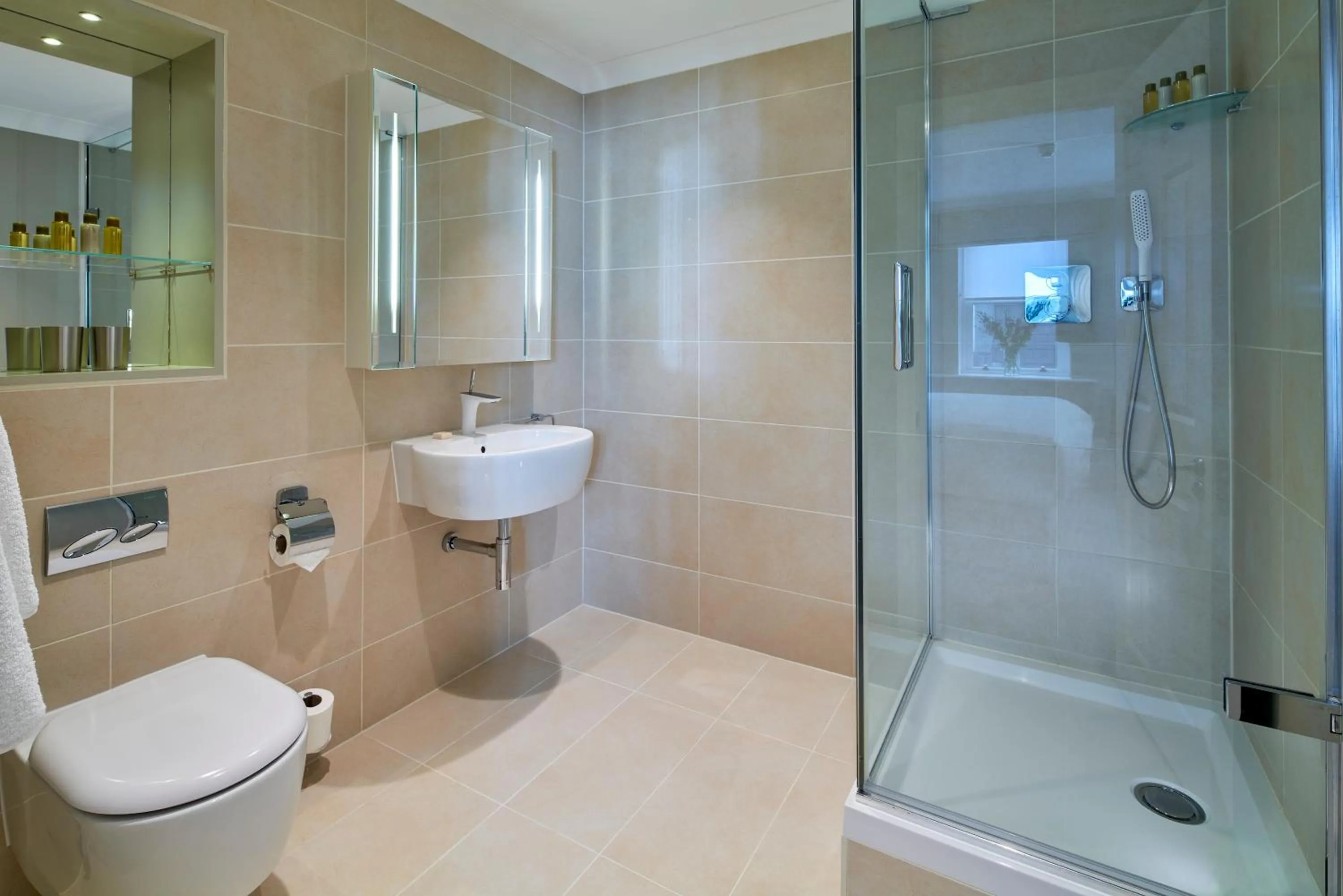 Shower in Cheval Calico House