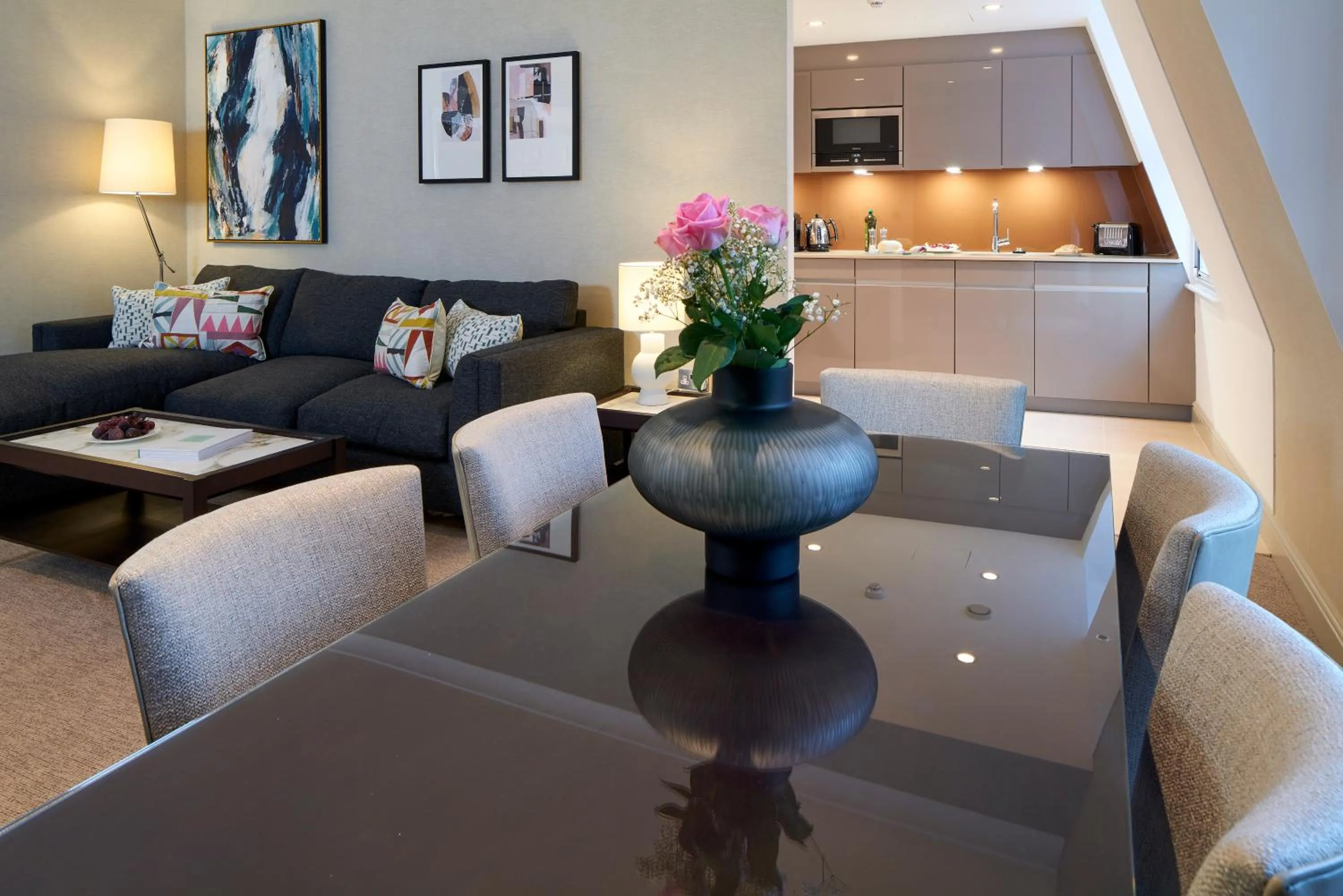 Kitchen or kitchenette in Cheval Calico House