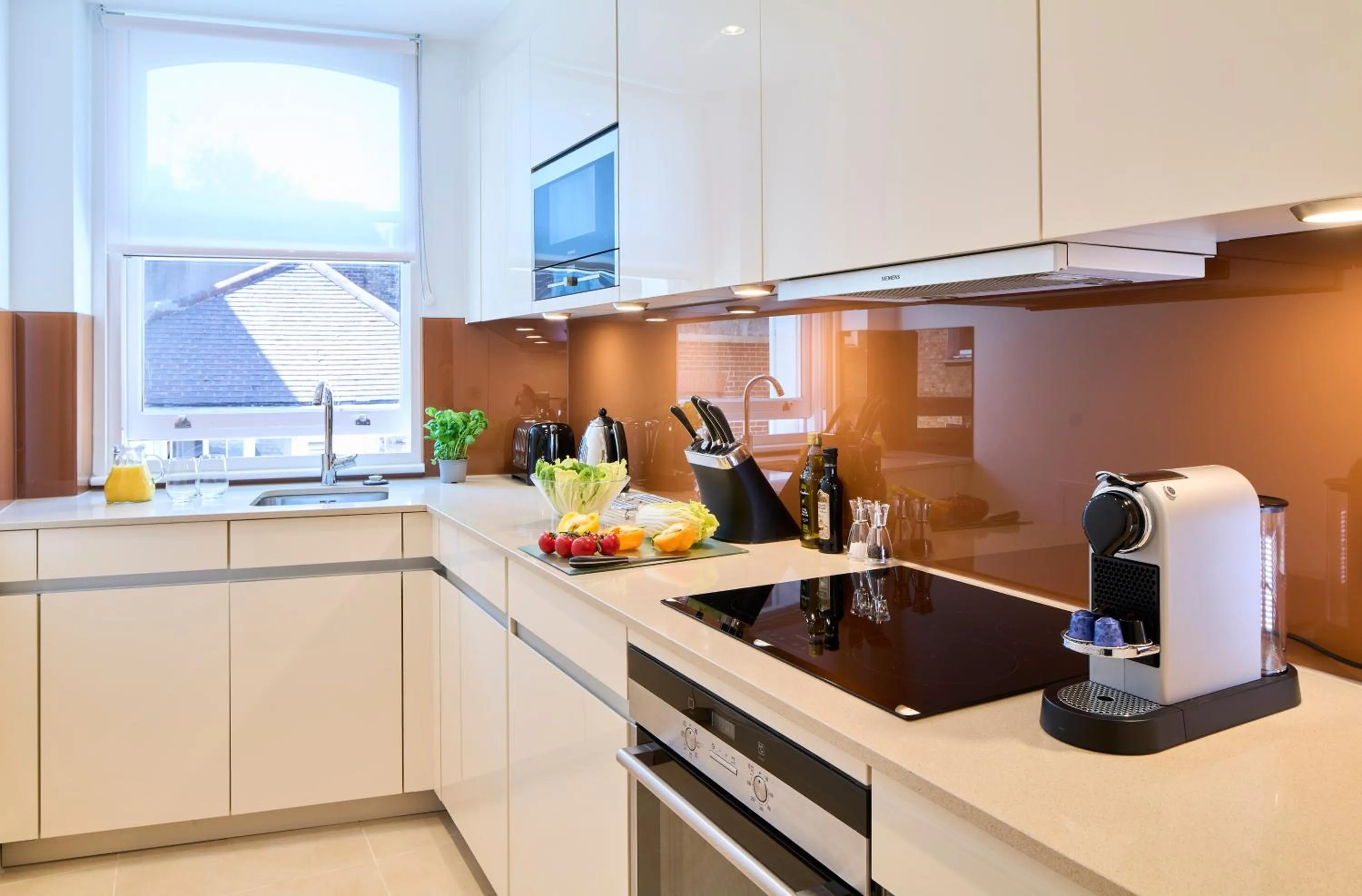 Coffee/tea facilities in Cheval Calico House