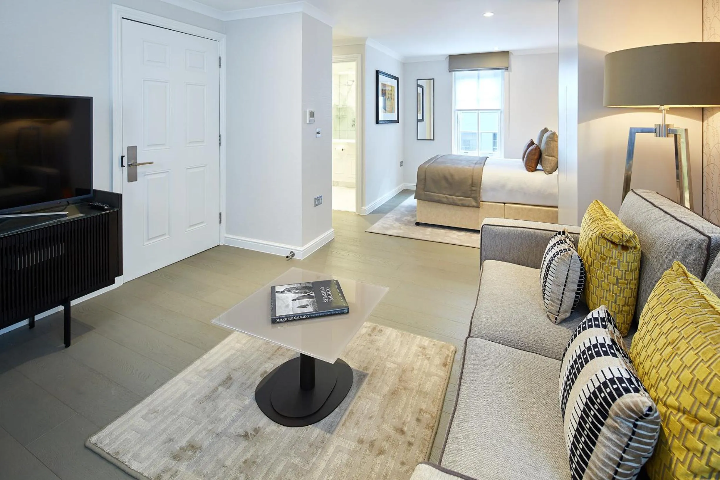 Photo of the whole room in Cheval Calico House