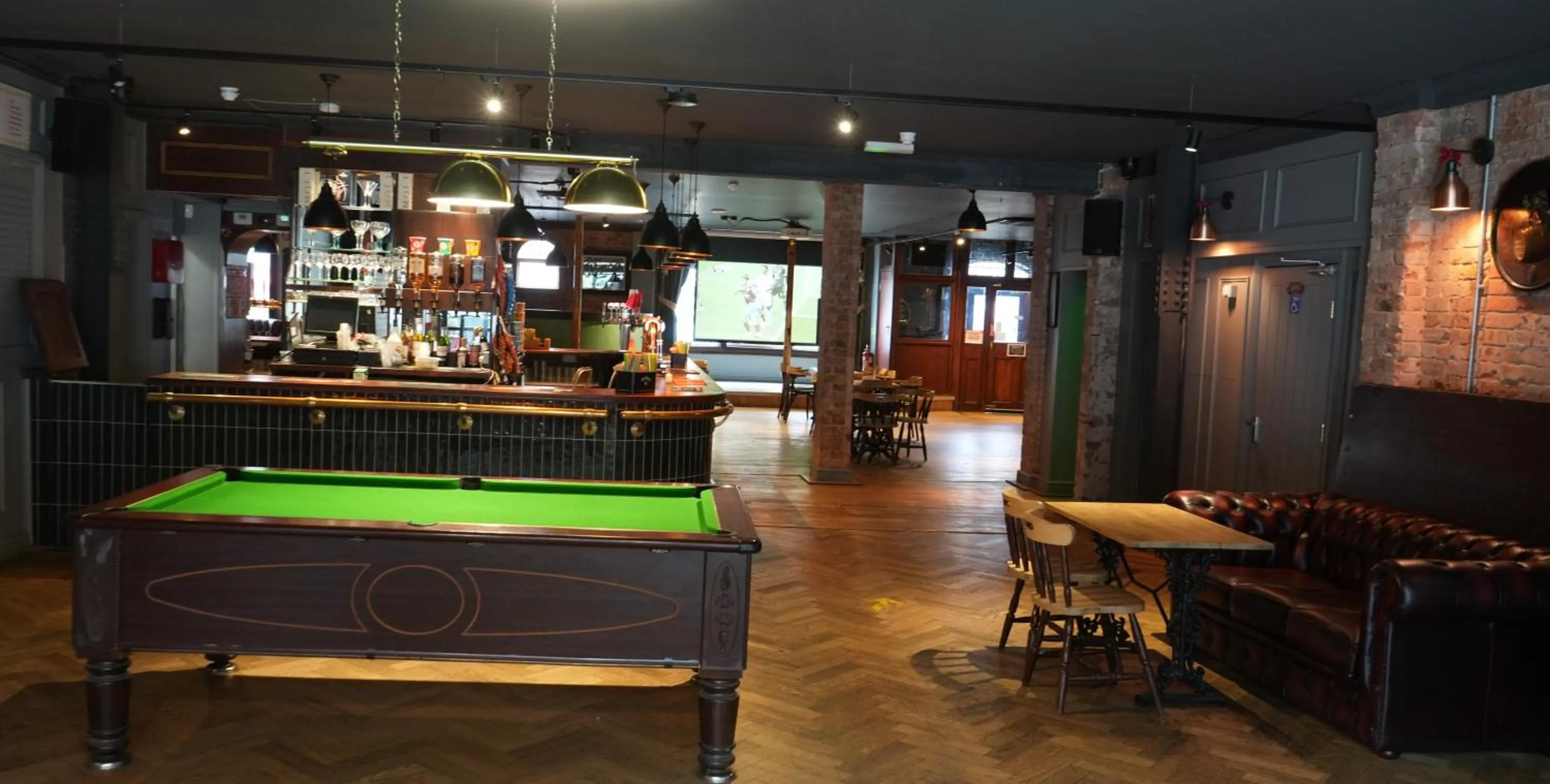 Billiard in Fountain Hotel