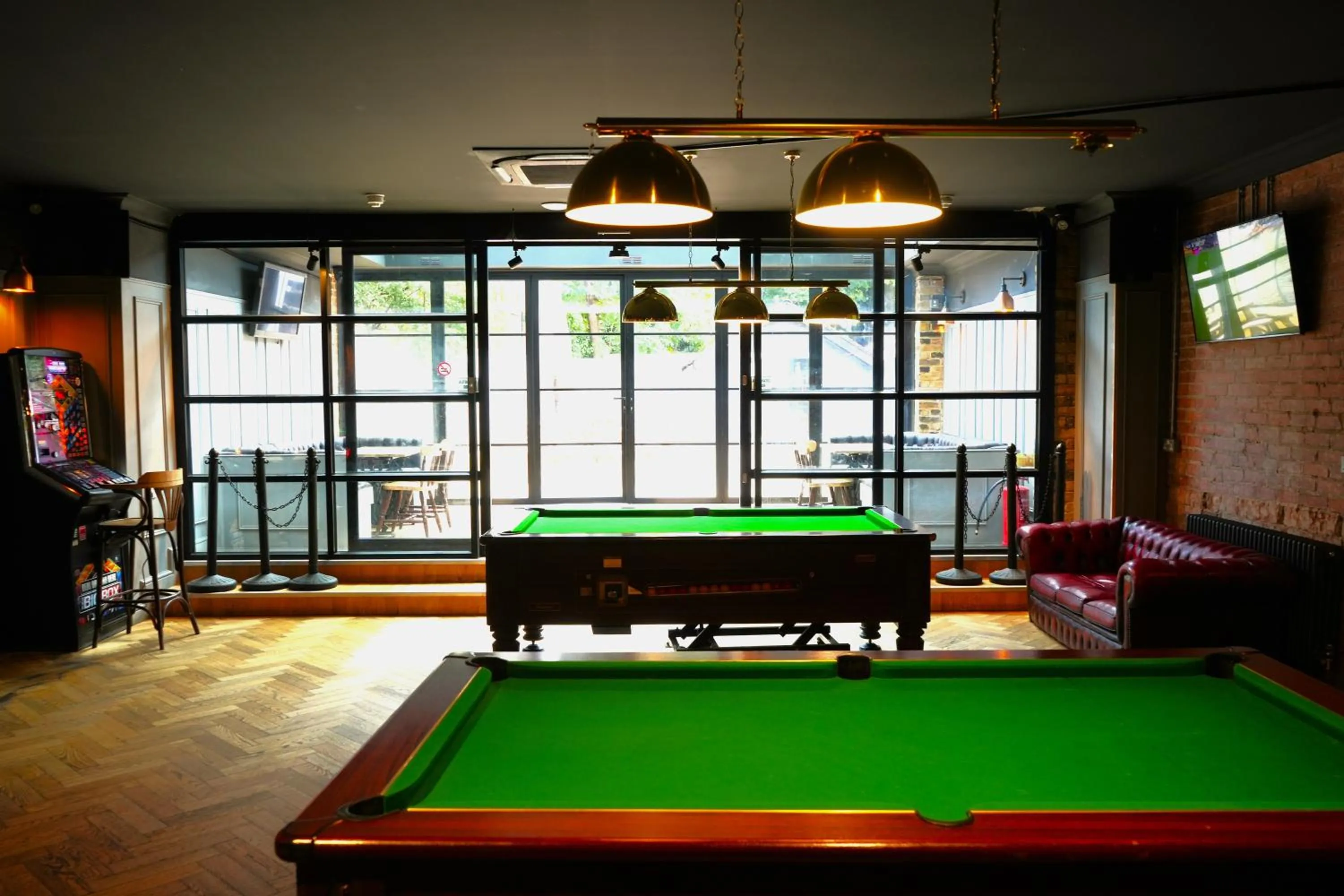 Billiard in Fountain Hotel