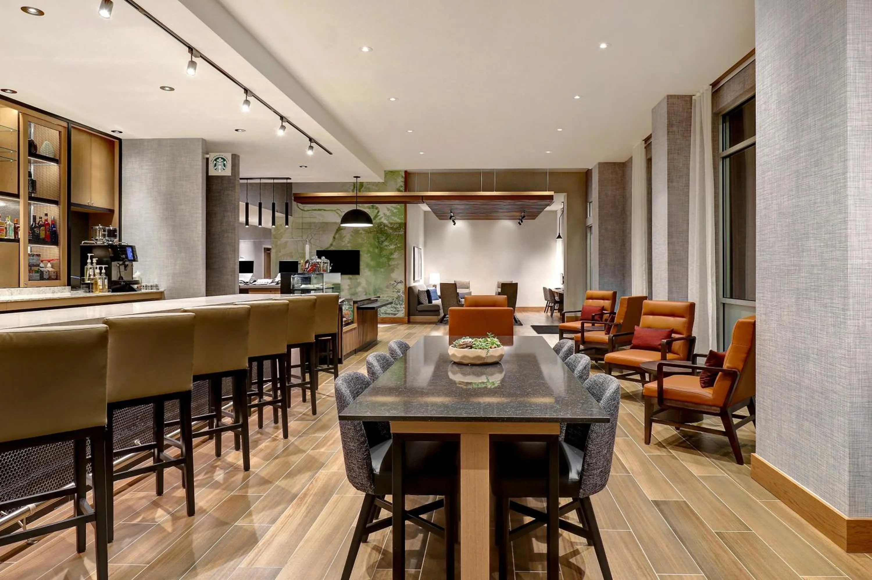 Lounge or bar in Hyatt Place Prince George