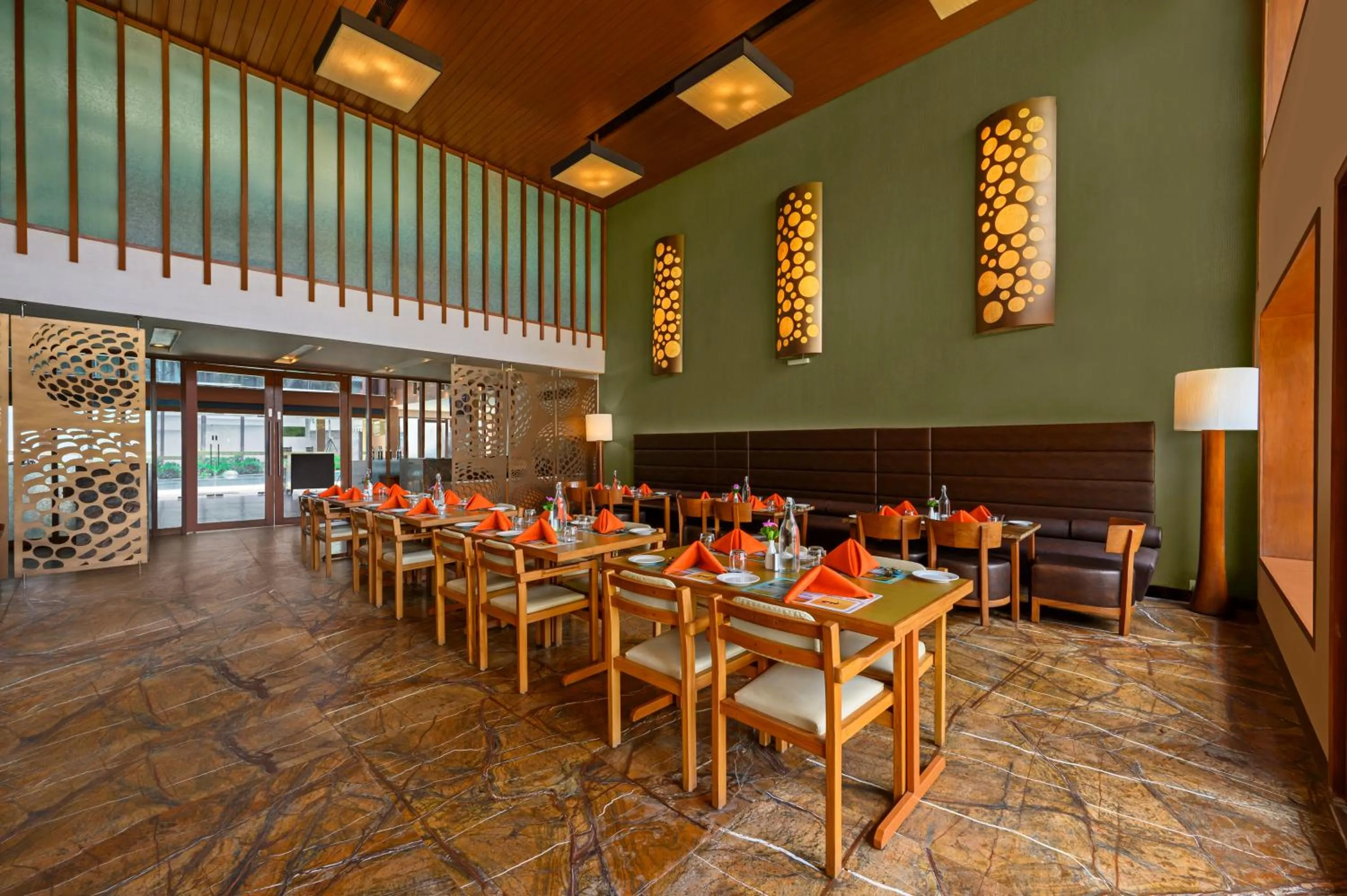 Restaurant/places to eat in Club Mahindra Kensville