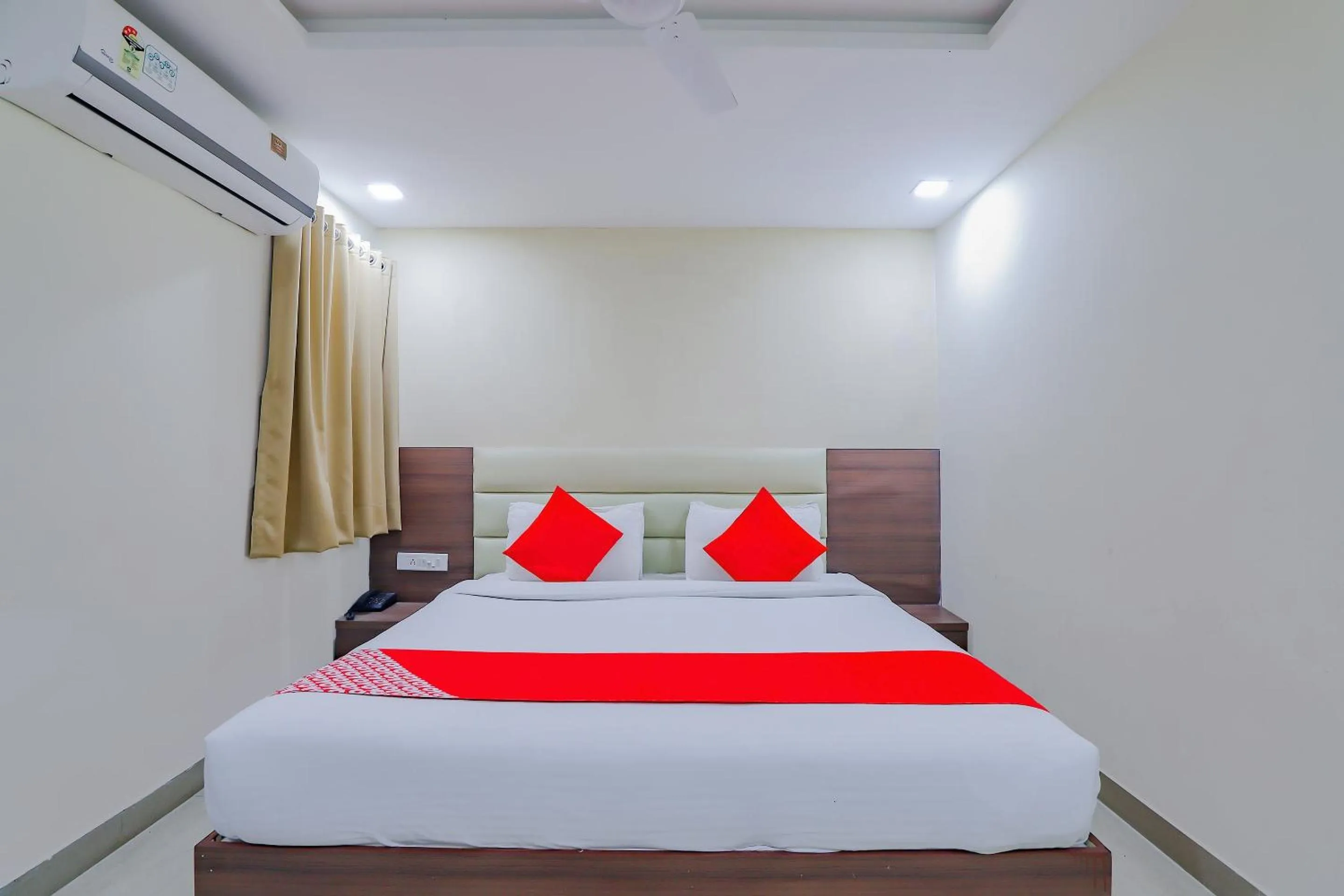 Bedroom in Hotel O Greenwood