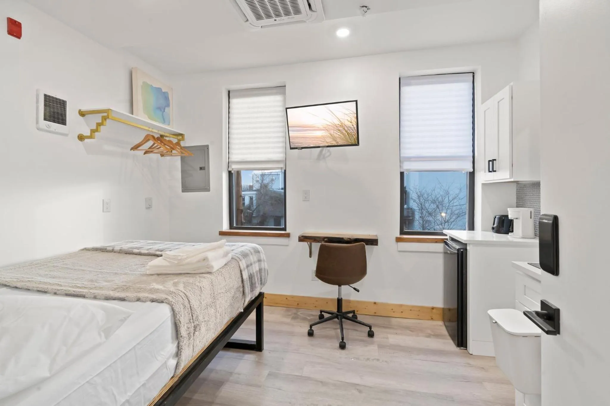 Bed in Goodseed Suites Philadephia Center