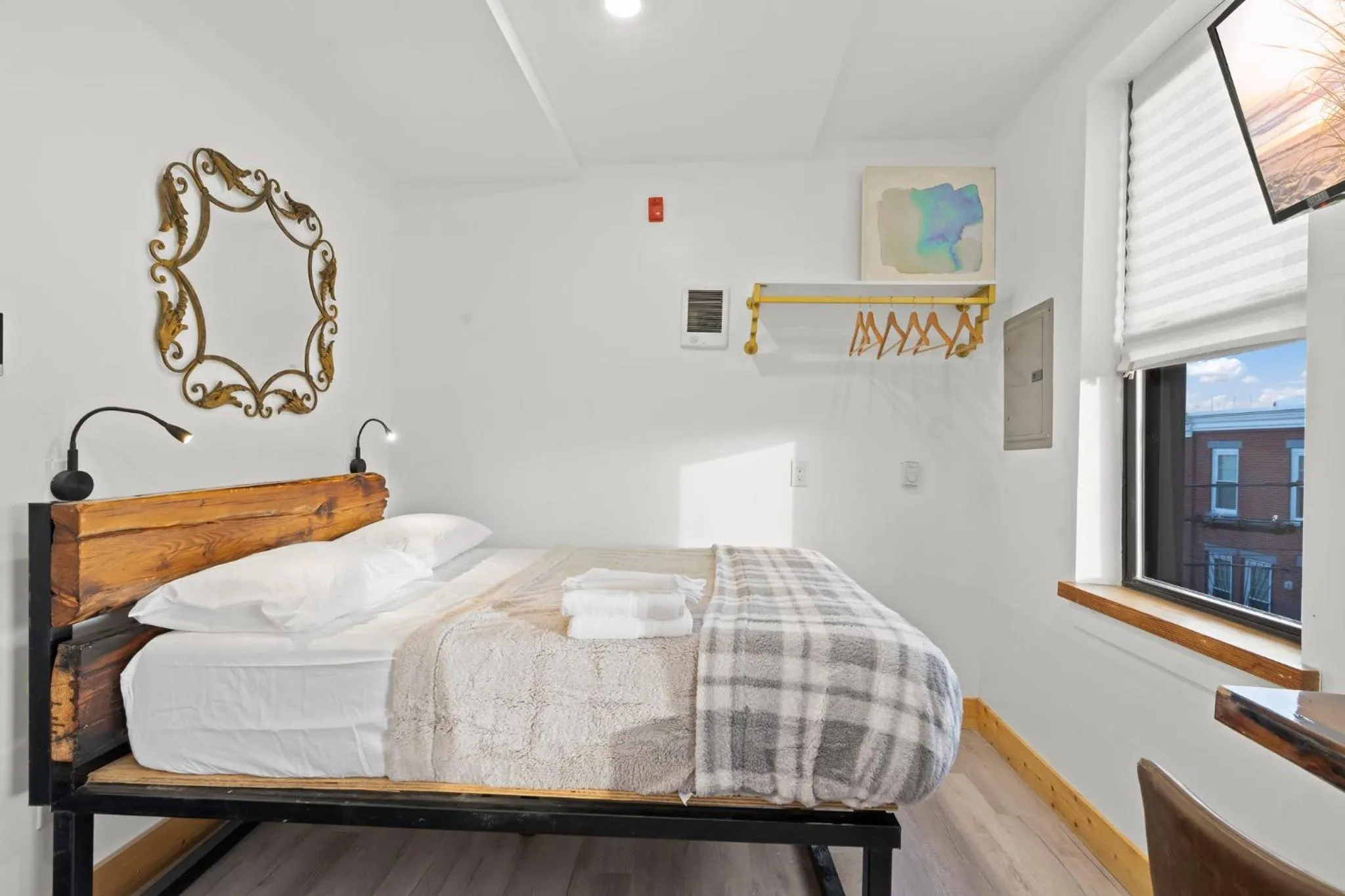 Bed in Goodseed Suites Philadephia Center