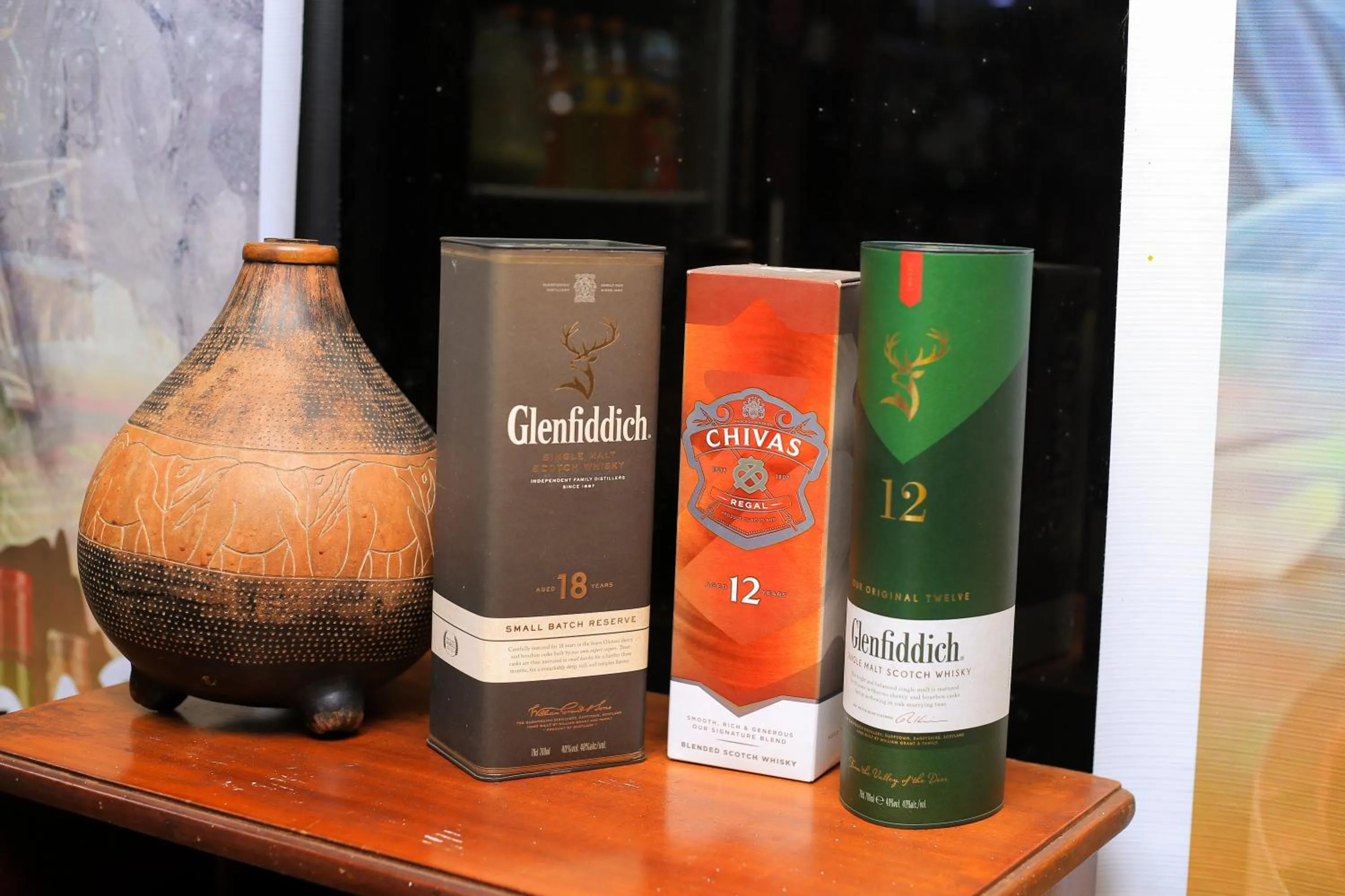 Communal lounge/ TV room in LUSHOTO EXECUTIVE LODGE