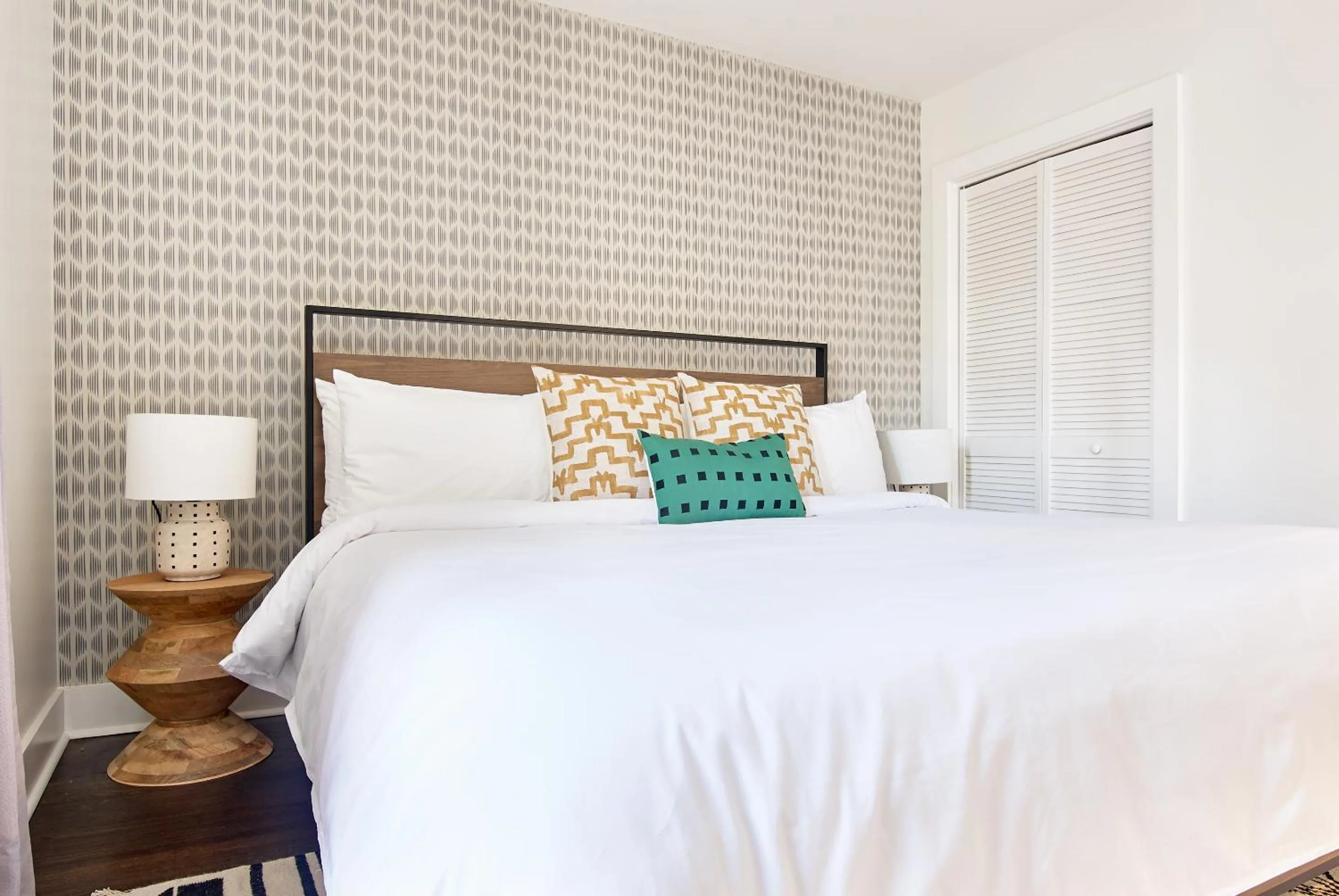 Living room, Bed in Sonder 16th South