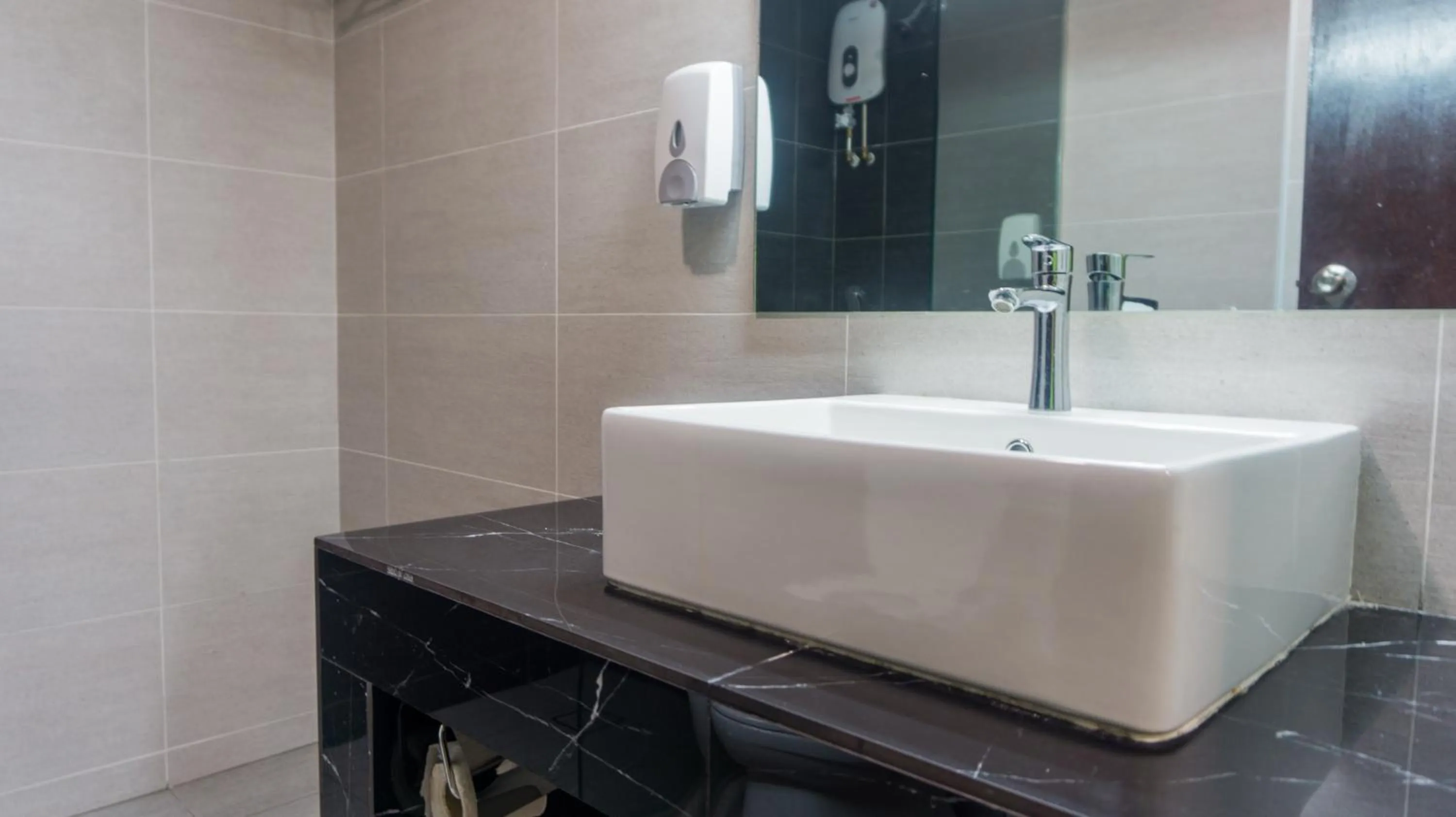 Bathroom in Hotel Samila