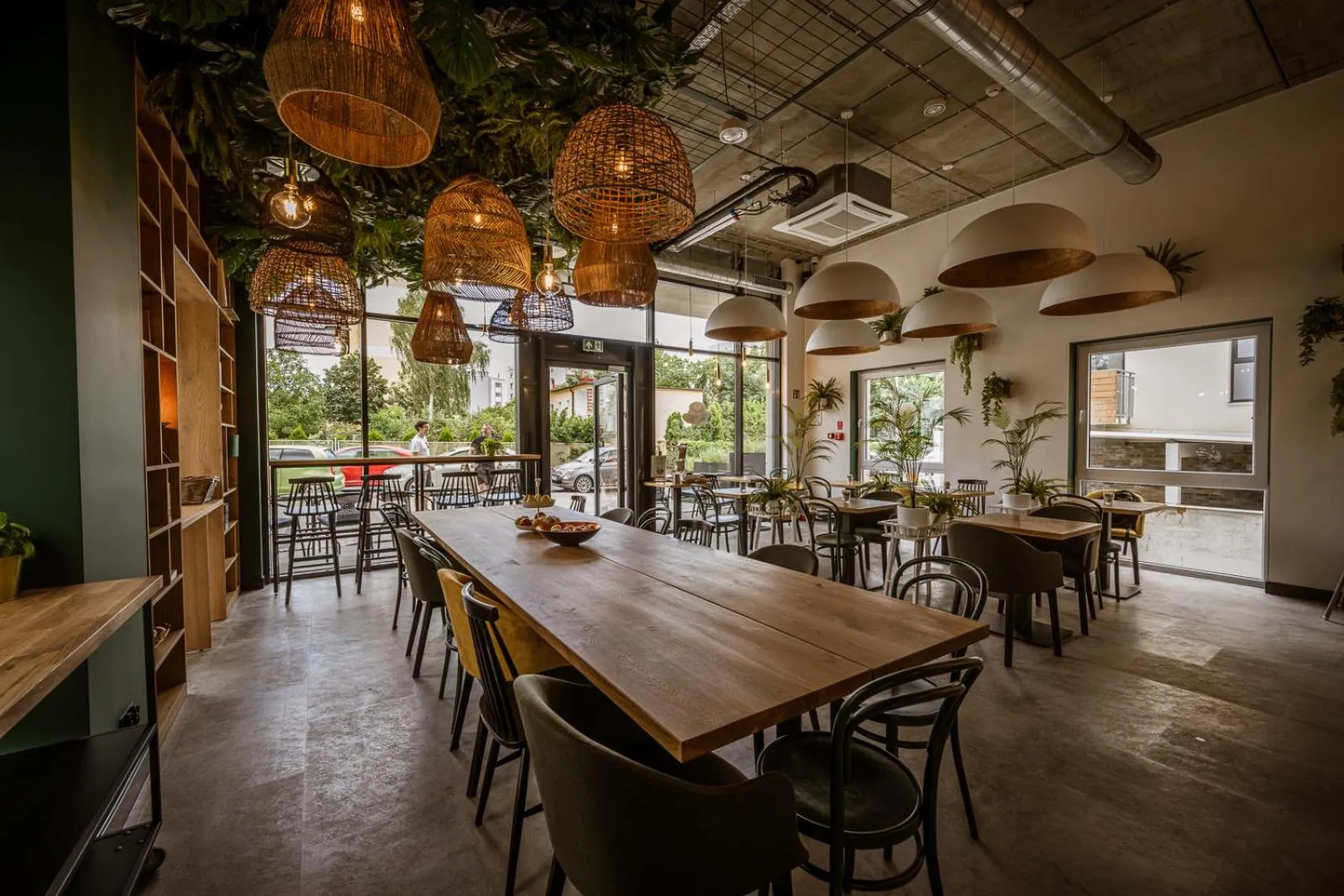 Restaurant/places to eat in TOP Garden Aparthotel