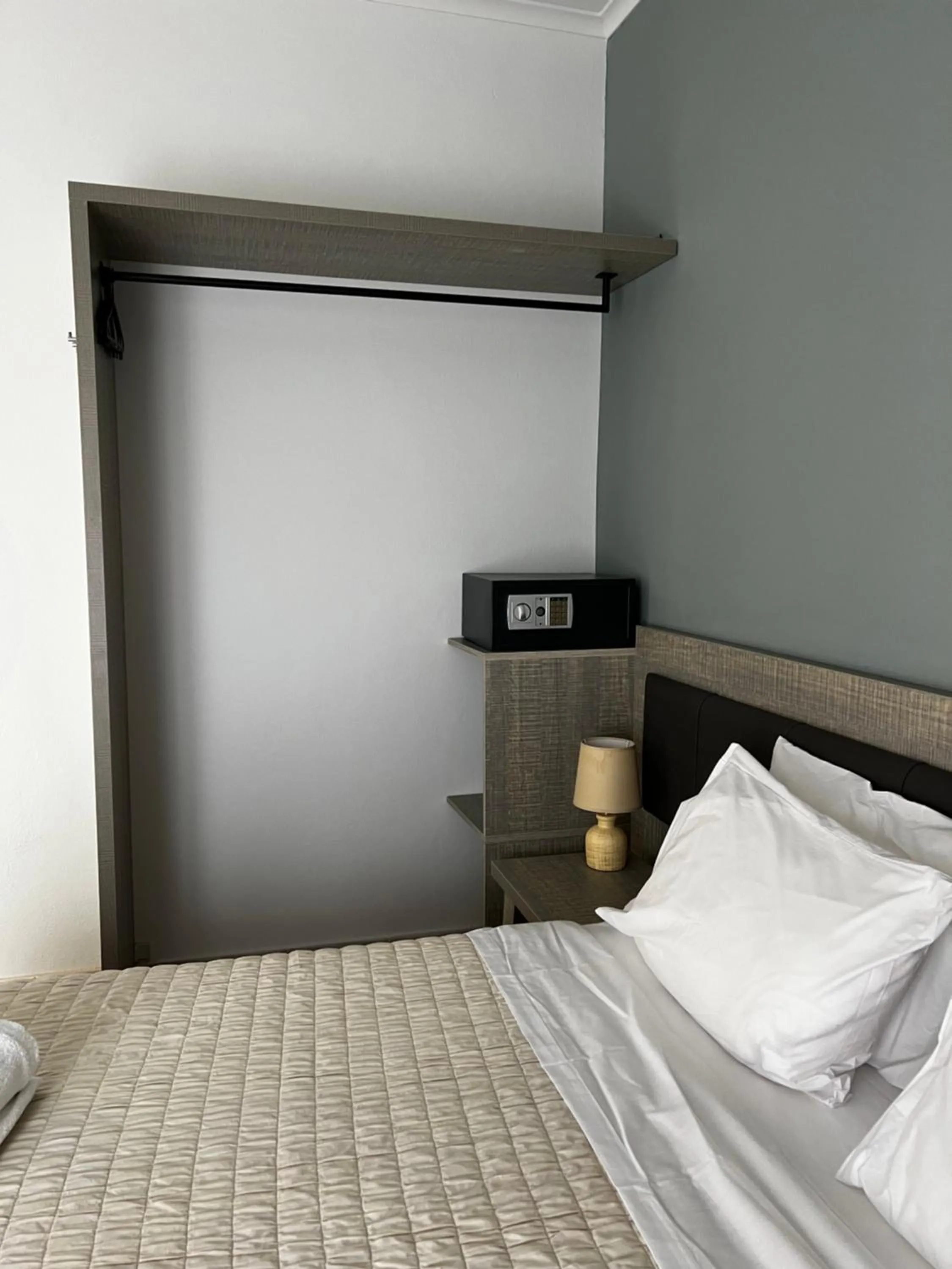Bed in Nuevo Vista