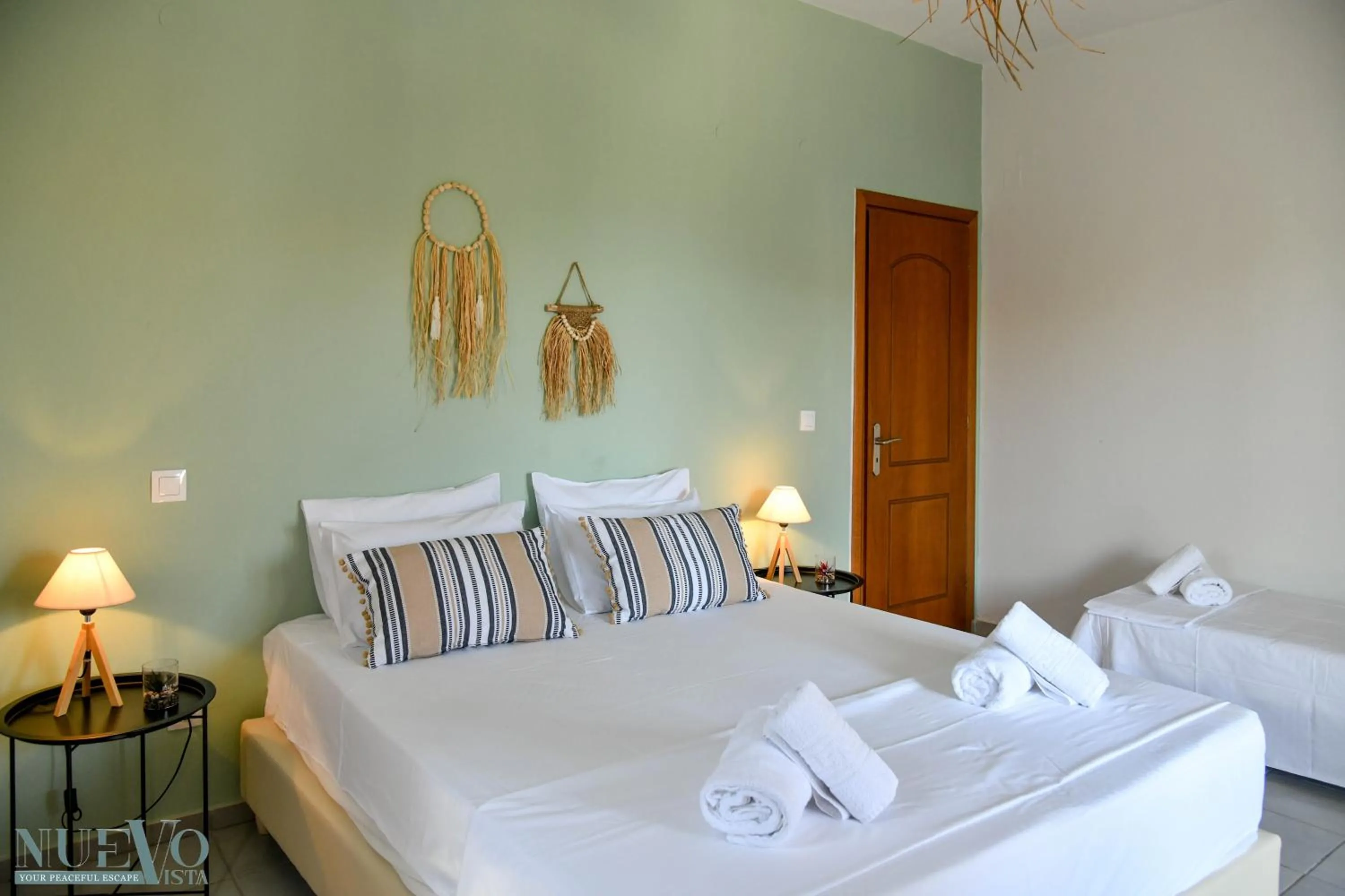 Bed in Nuevo Vista