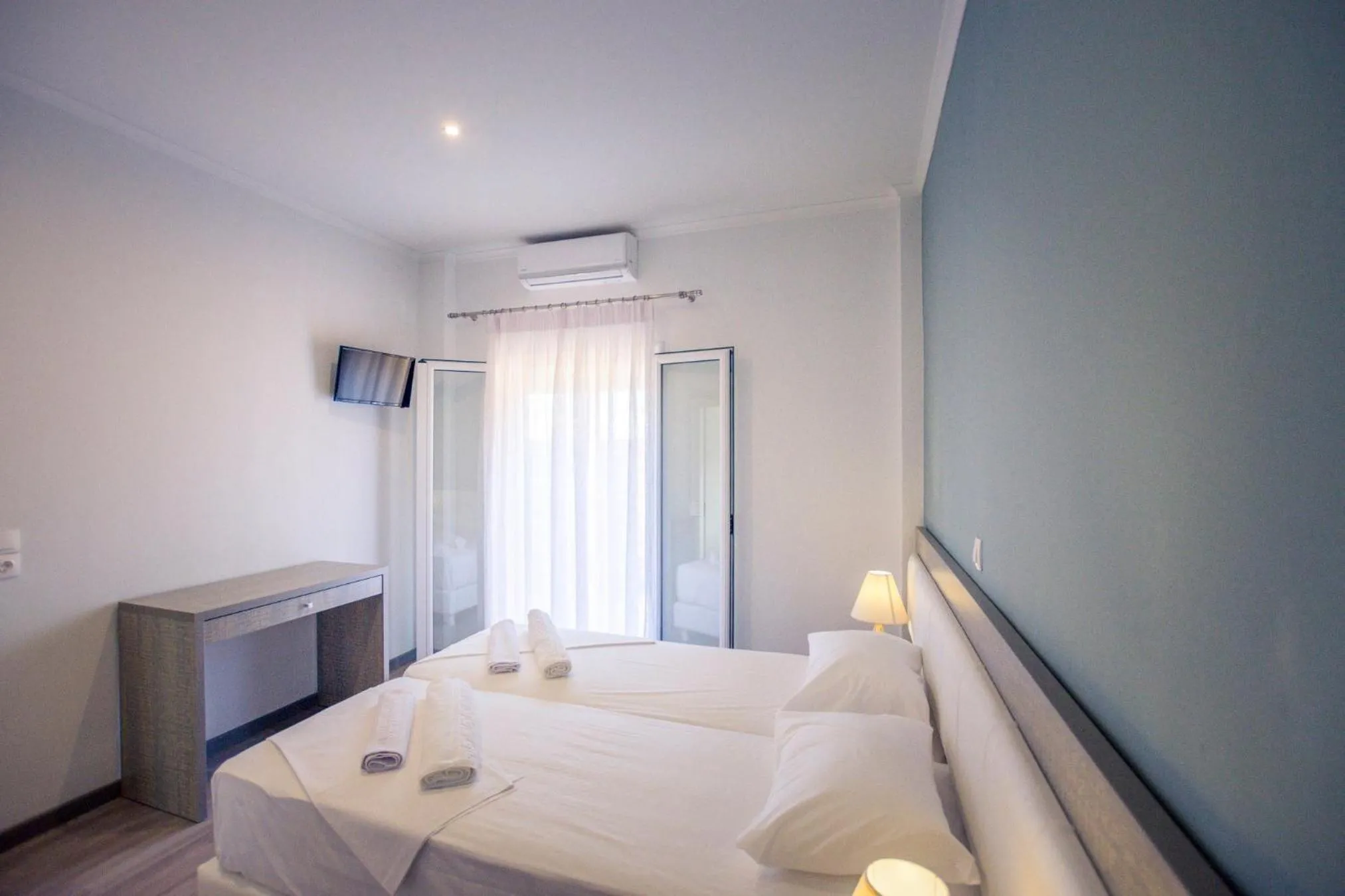 Bedroom, Bed in Nuevo Vista