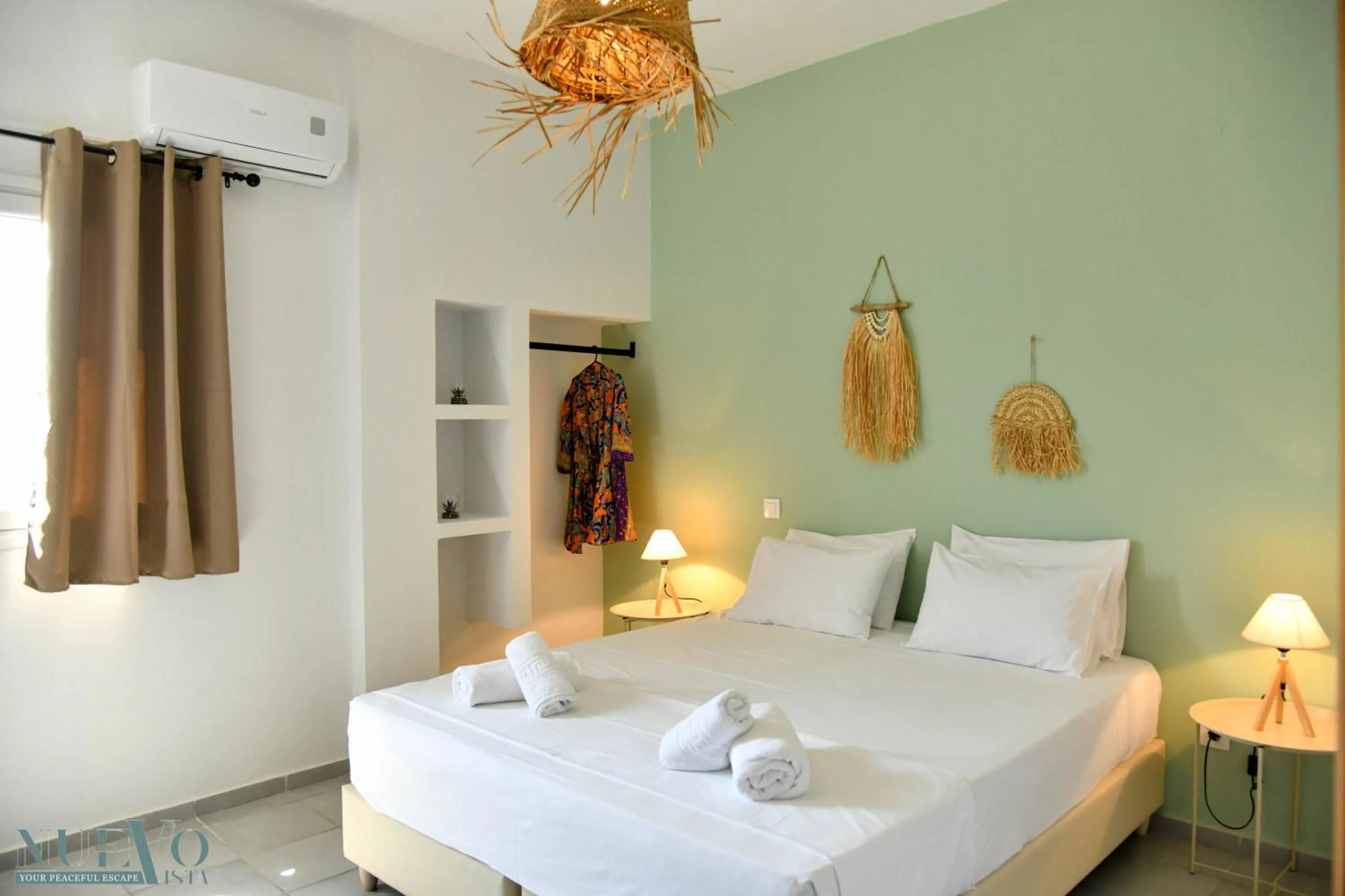 Bed in Nuevo Vista