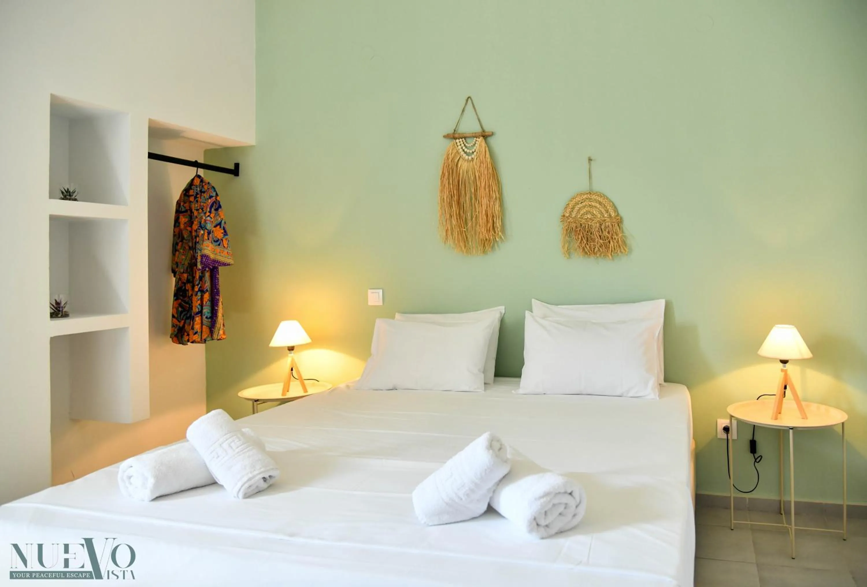 Bed in Nuevo Vista