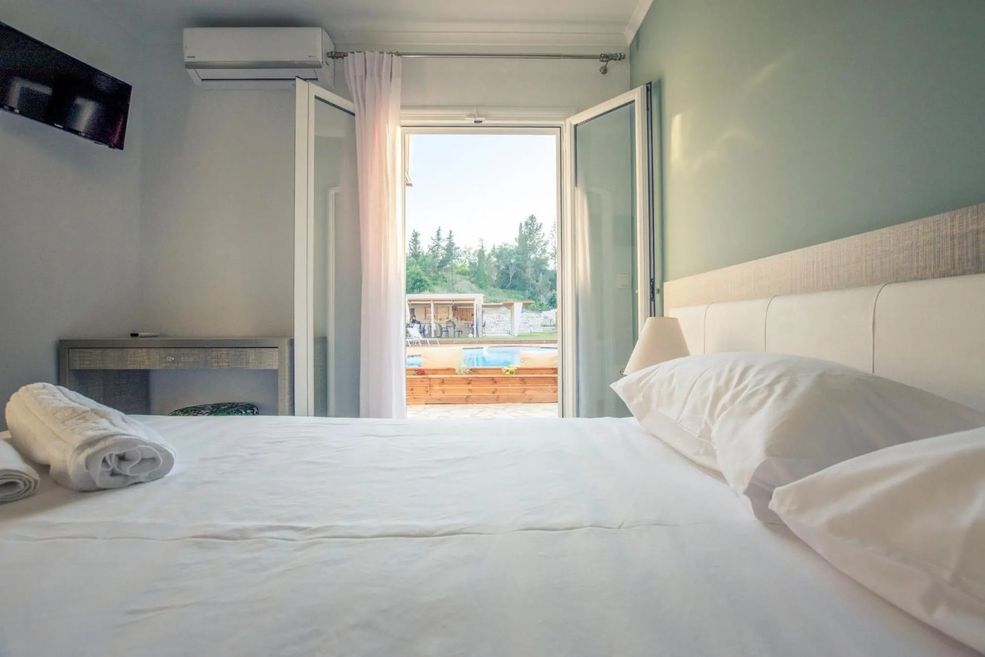 Bedroom, Bed in Nuevo Vista