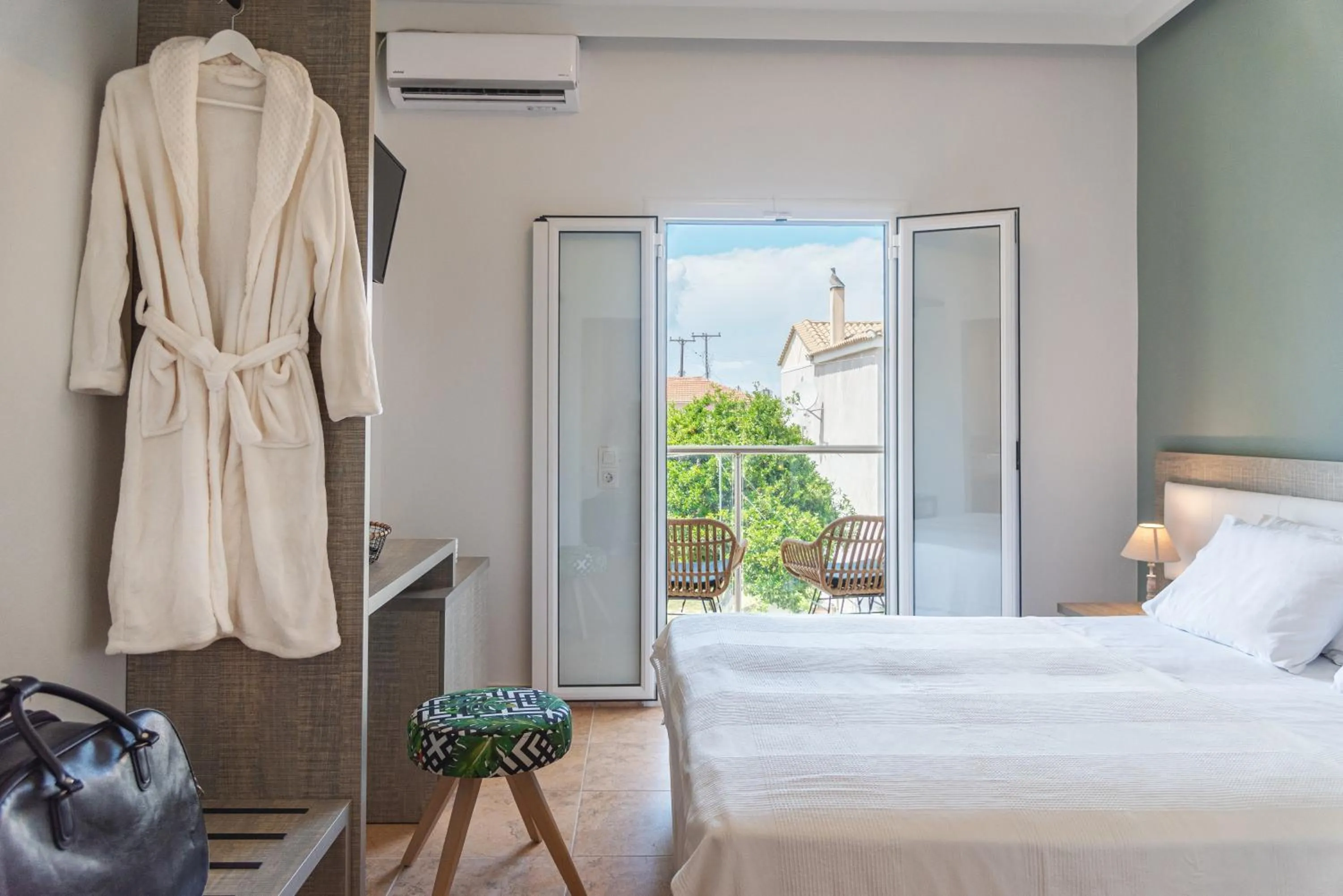 Bedroom, Bed in Nuevo Vista