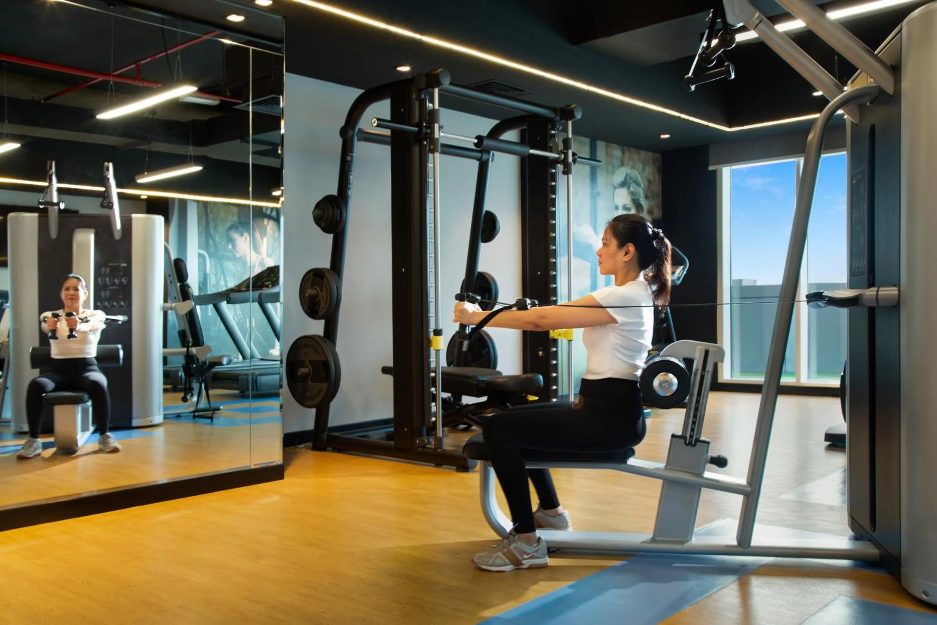 Fitness centre/facilities in Royal Continental Suites Business Bay - Deluxe Apartments