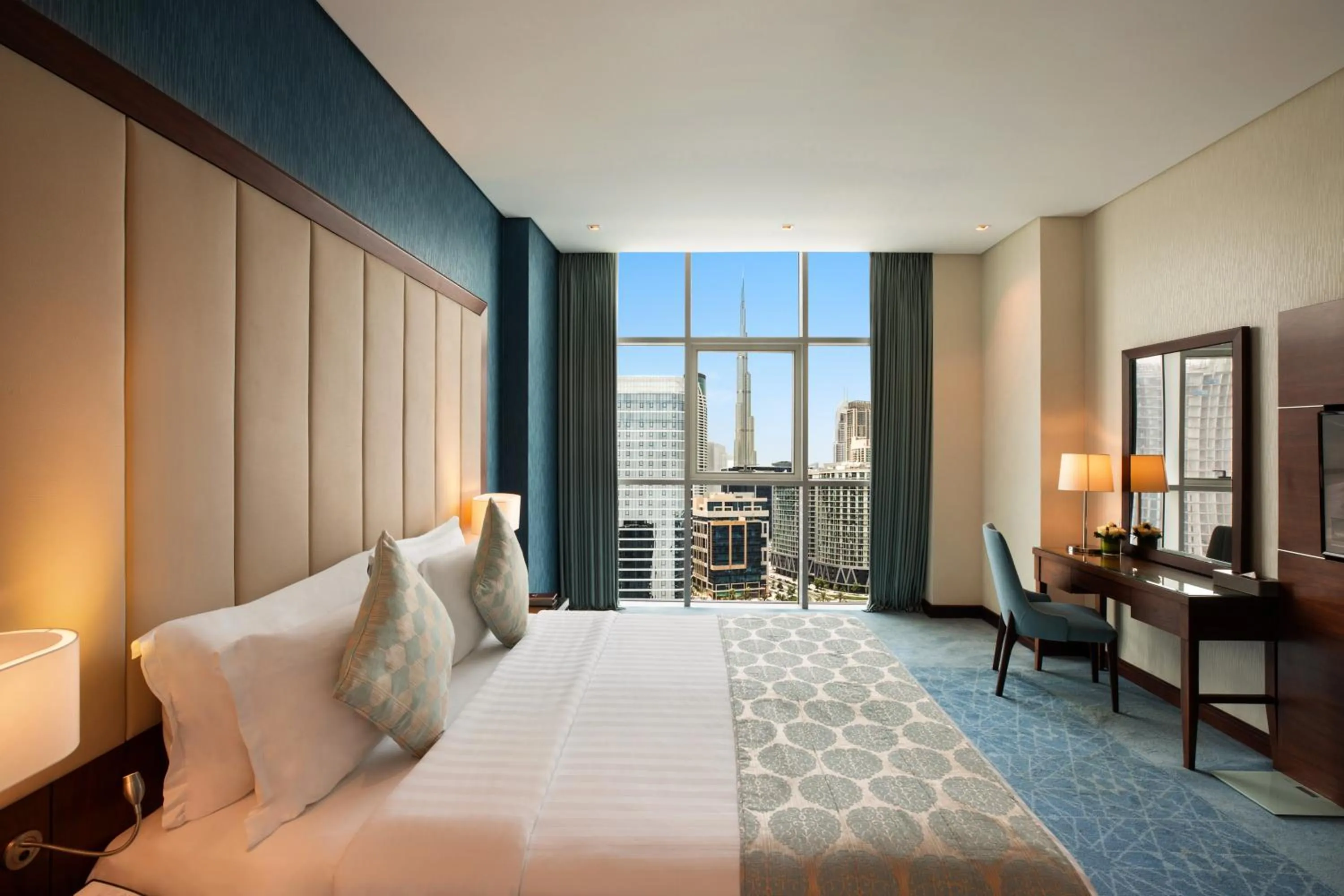 Bedroom, Bed in Royal Continental Suites Business Bay - Deluxe Apartments